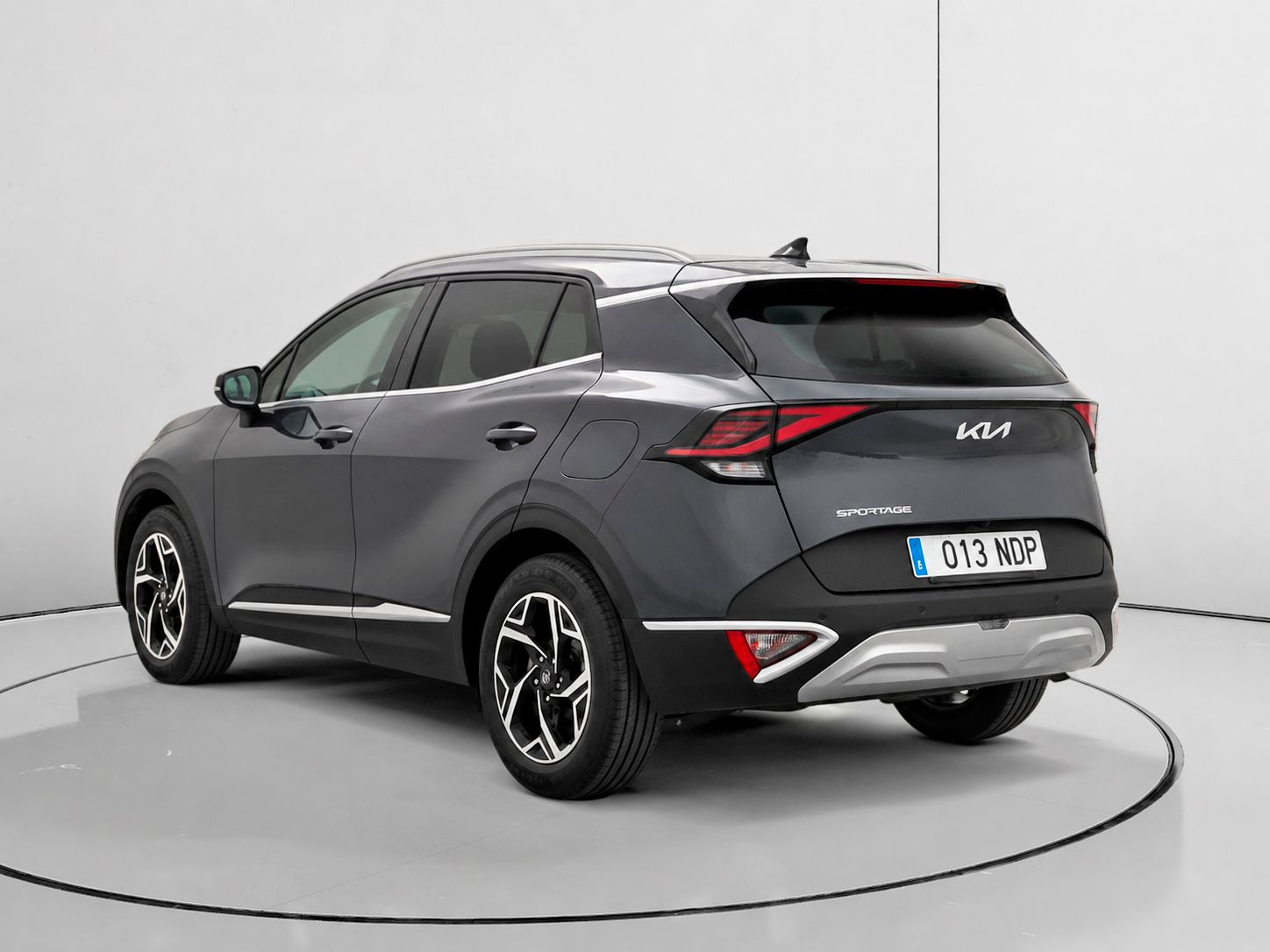 Kia Sportage 1.6 T-GDi MHEV Business 4x2 DCT - foto 5