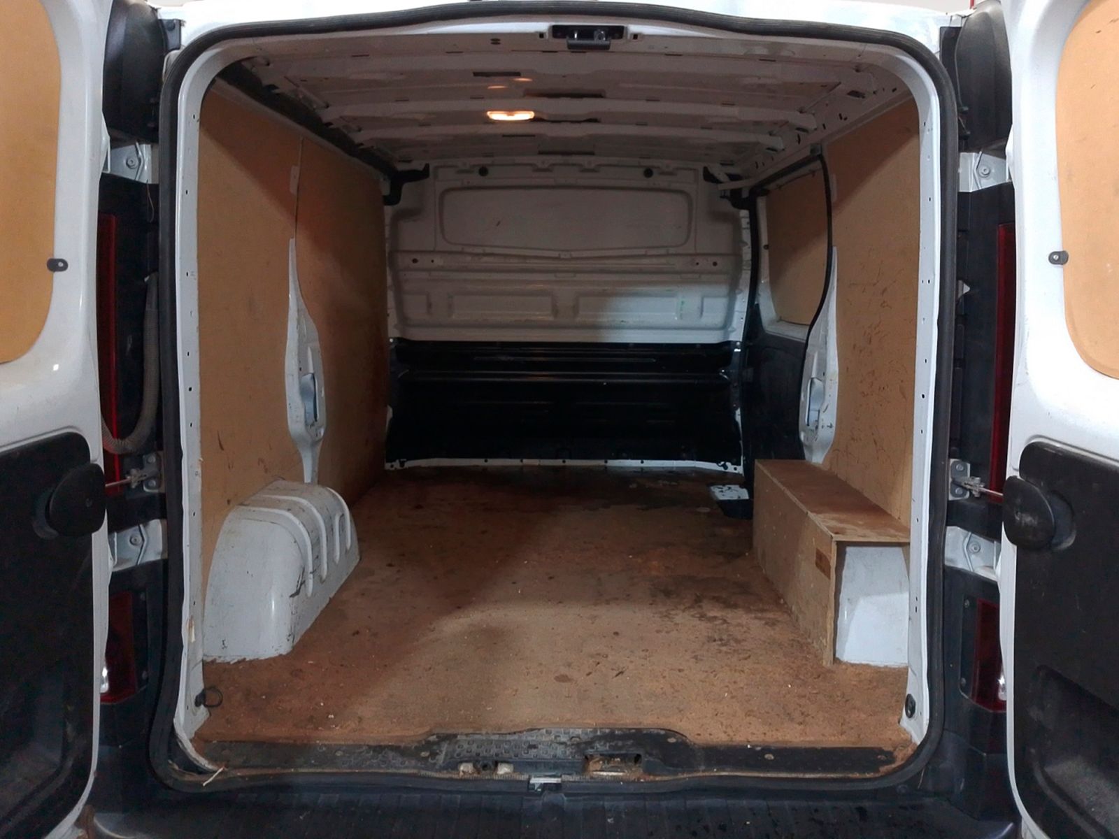 Renault Trafic L1H1 Blue dCi - foto 14
