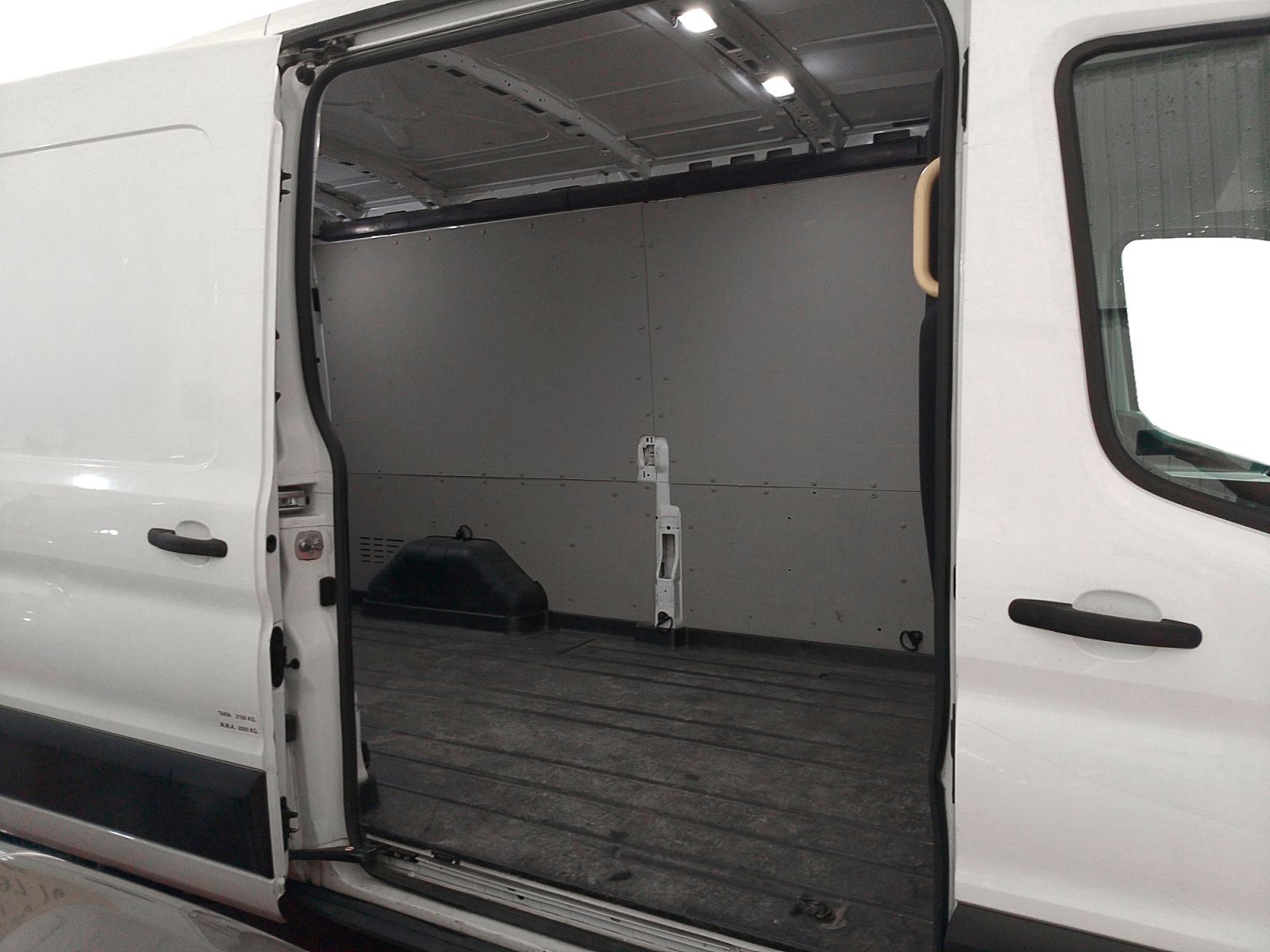 Ford Transit Furgon 350 L3H2 Trend - foto 13
