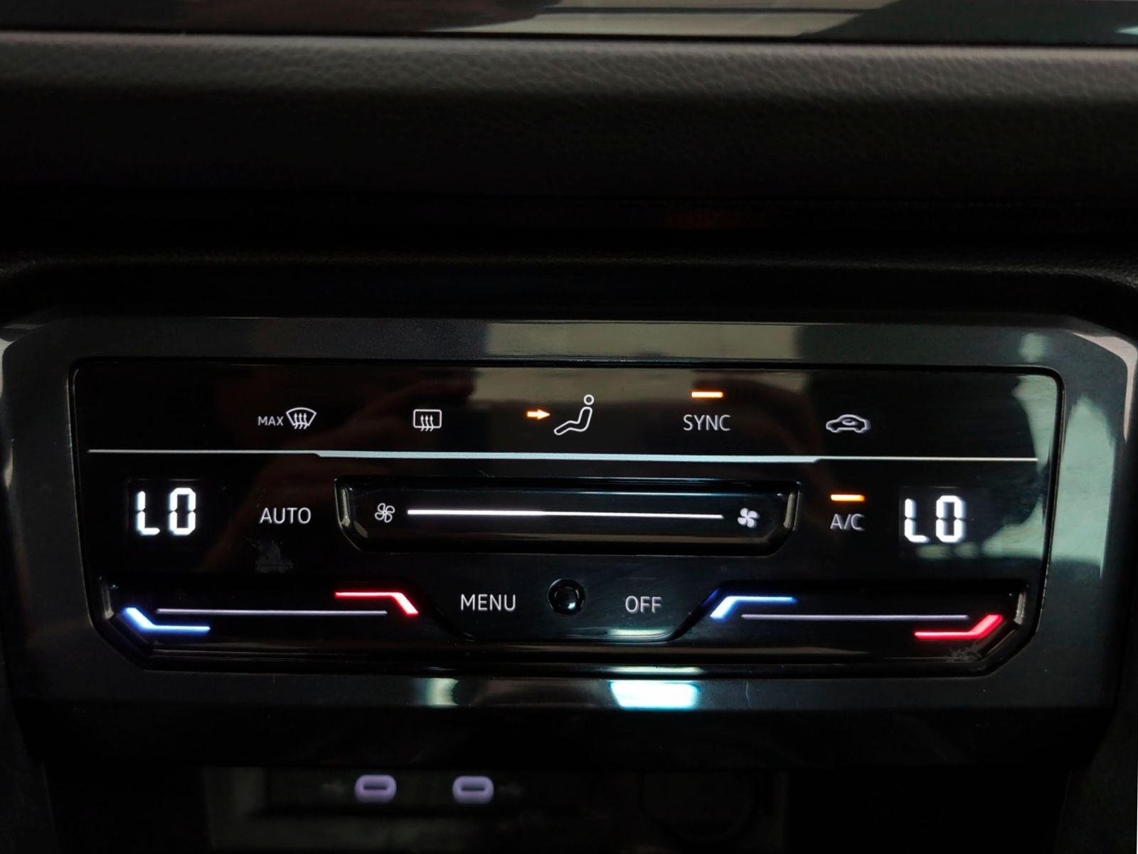 Volkswagen Tiguan R-Line 2.0 TDI DSG - foto 23