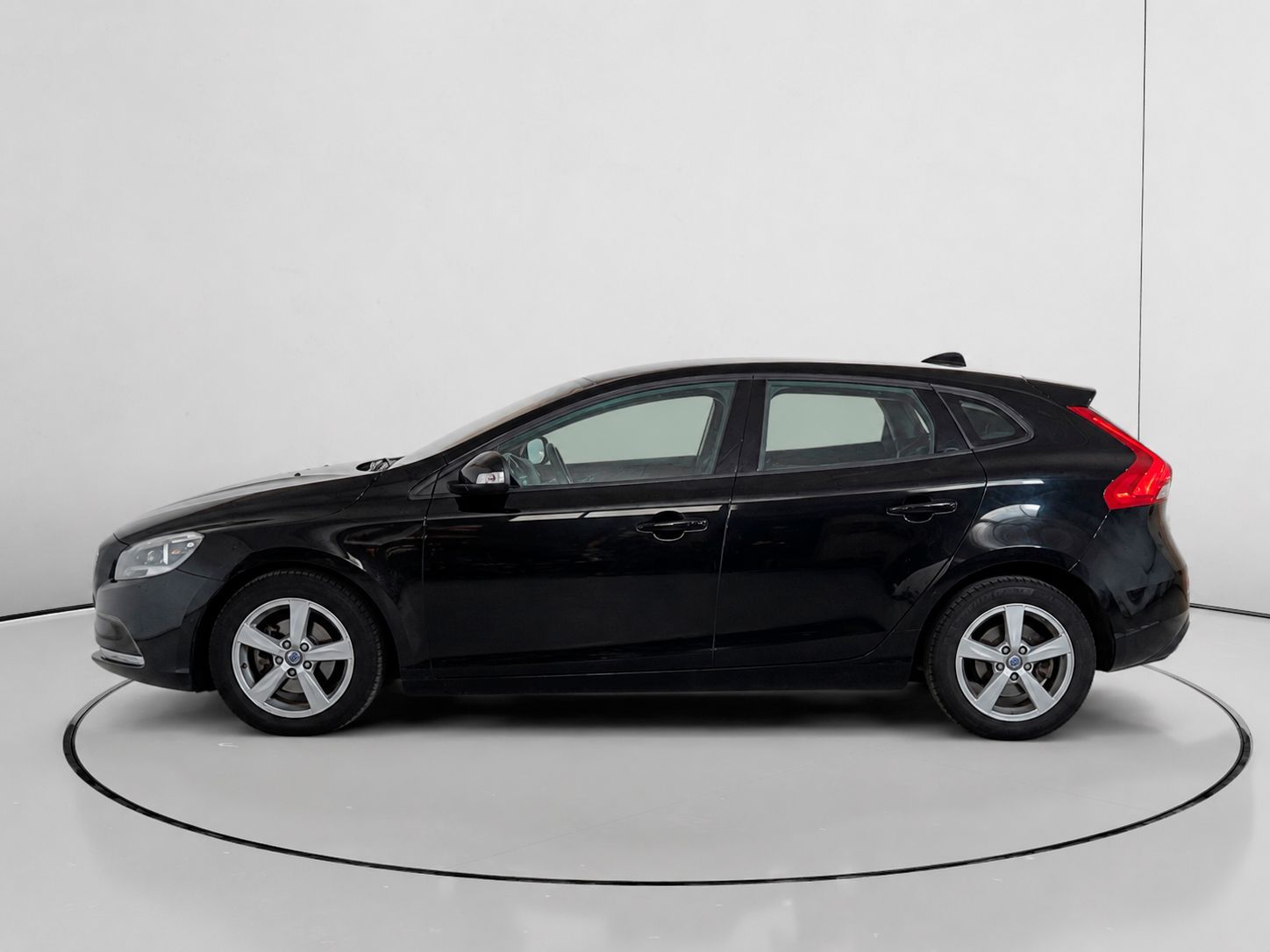 Volvo V40 D2 Kinetic - foto 6