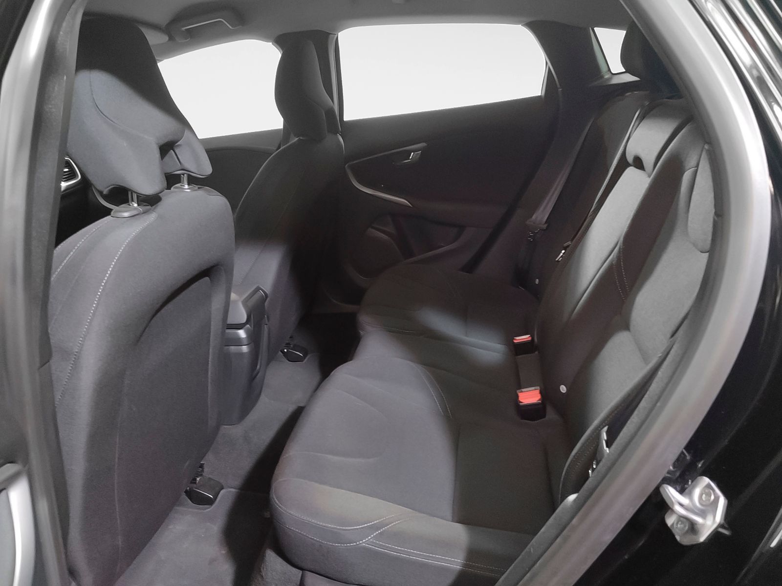 Volvo V40 D2 Kinetic - foto 12