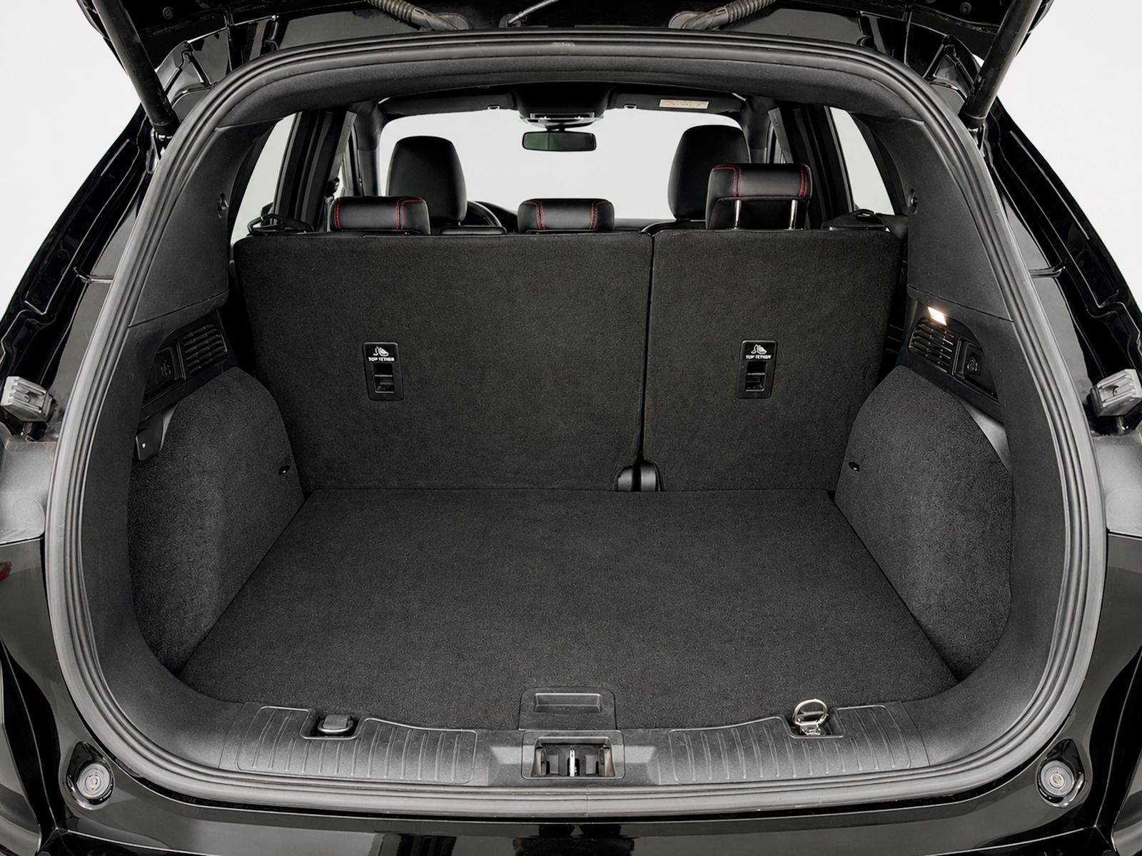 Ford Kuga 1.5T EcoBoost ST-Line X 4x2 - foto 14