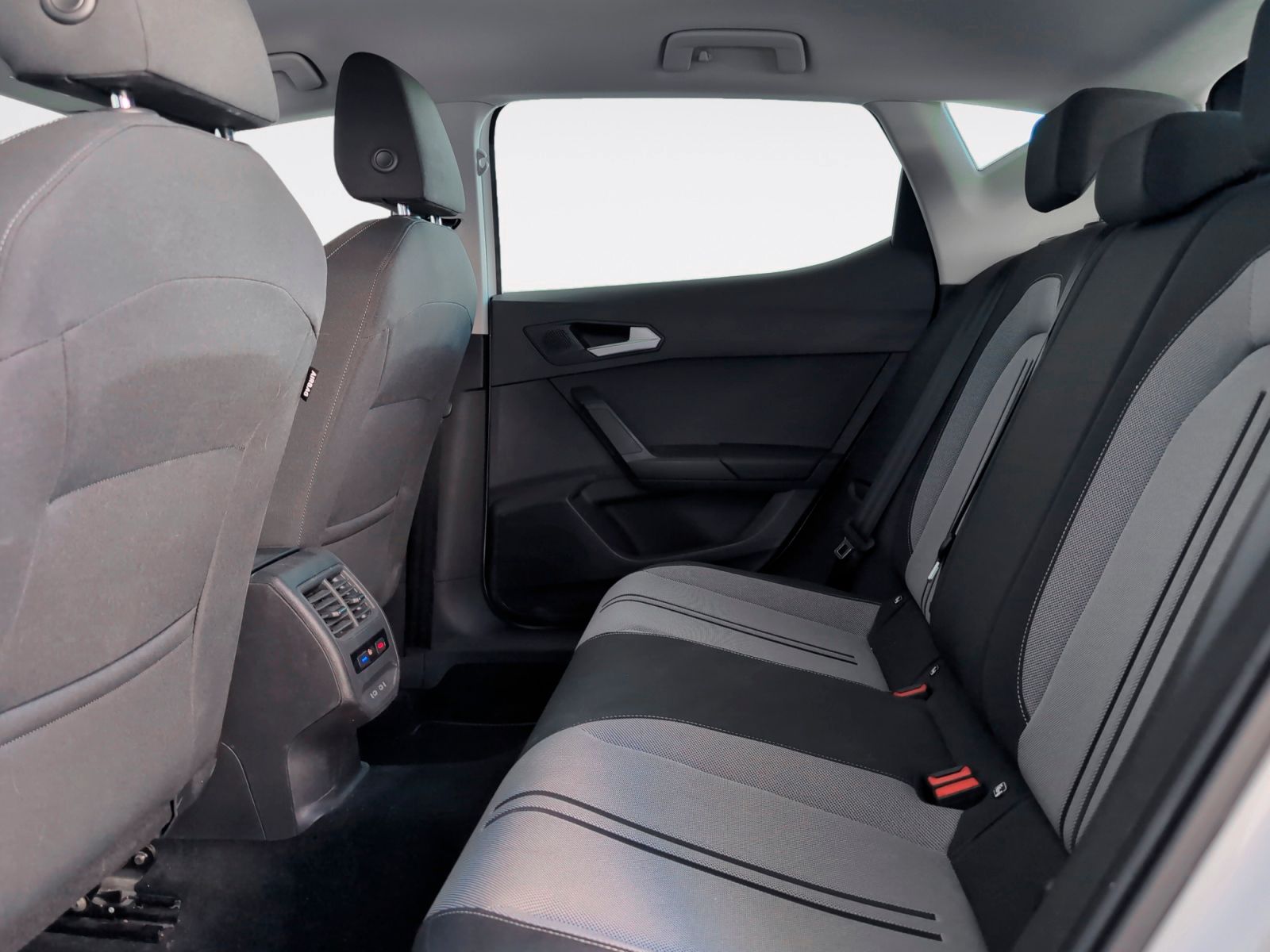 SEAT León 2.0 TDI Style Go - foto 11