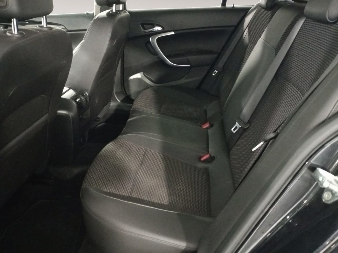 Opel Insignia 2.0 CDTI Excellence - foto 9
