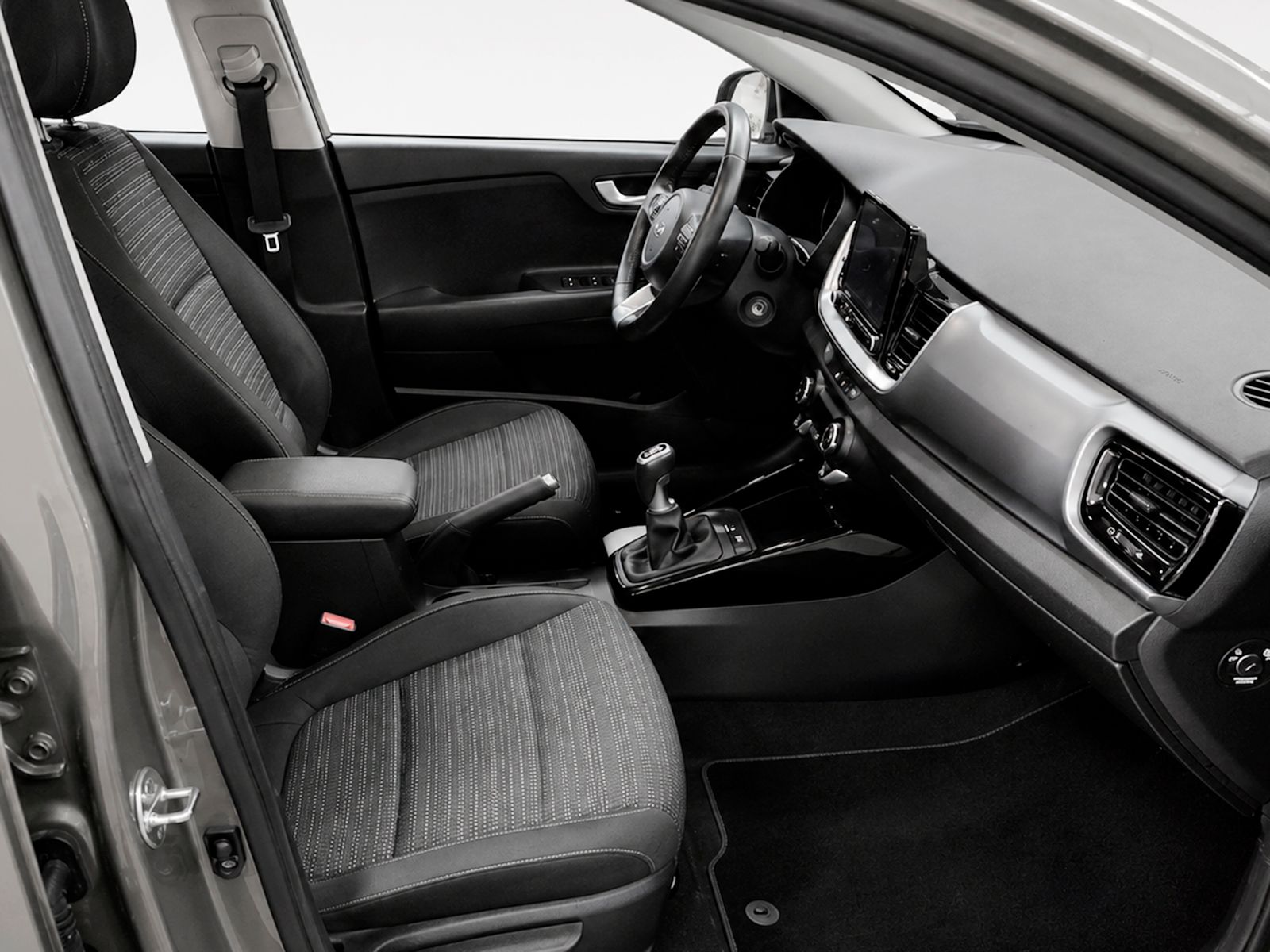 Kia Stonic 1.0 T-GDi MHEV Drive iMT - foto 13