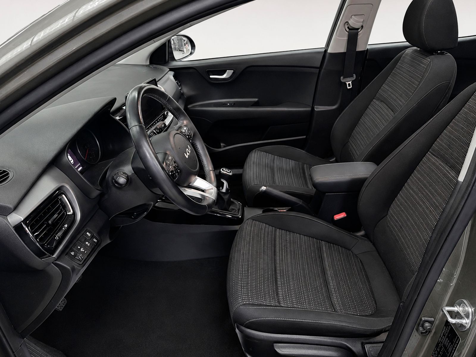 Kia Stonic 1.0 T-GDi MHEV Drive iMT - foto 11