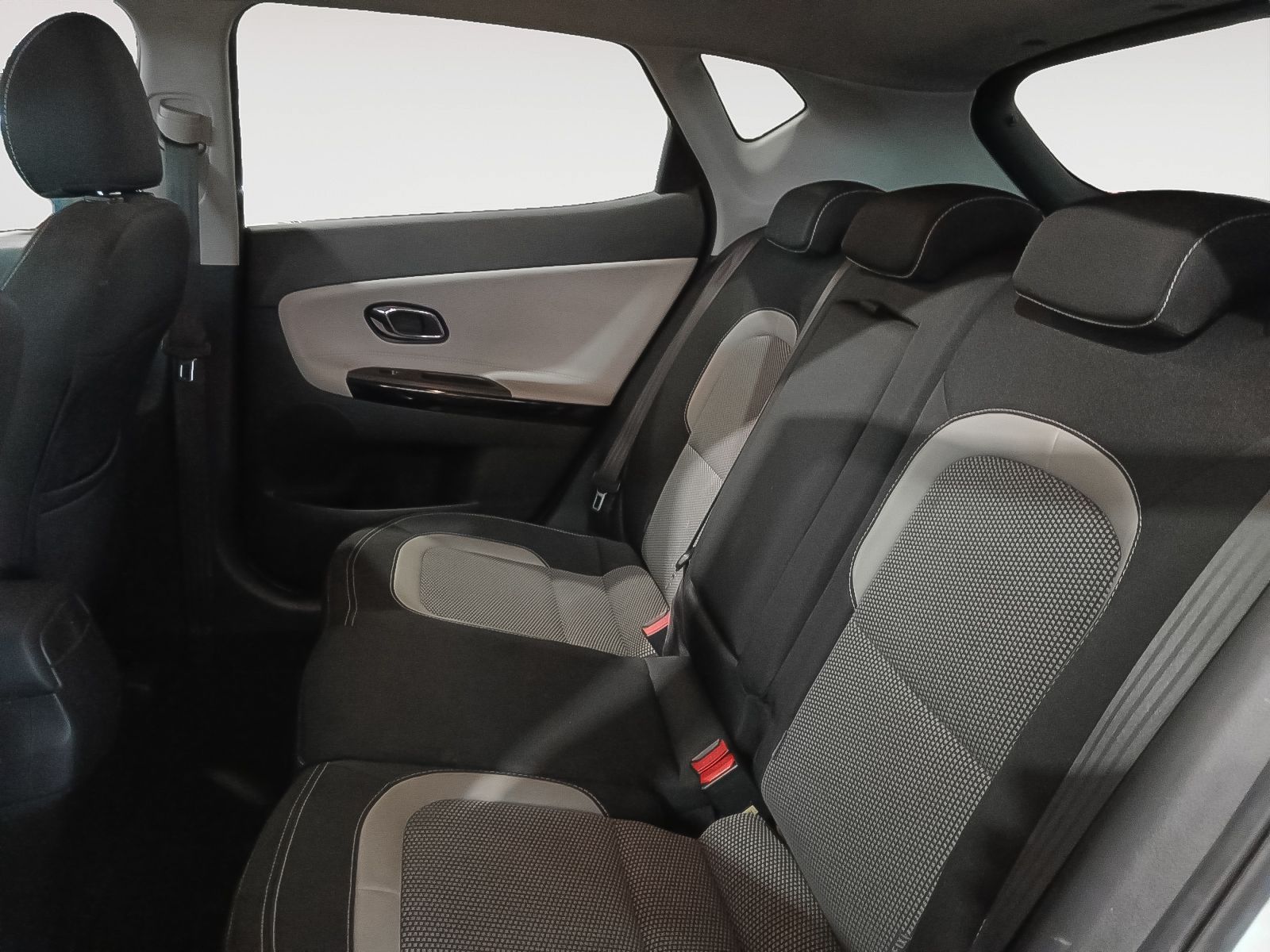 Kia Ceed 1.0 T-GDi Eco-Dynamics x-Tech17 - foto 12