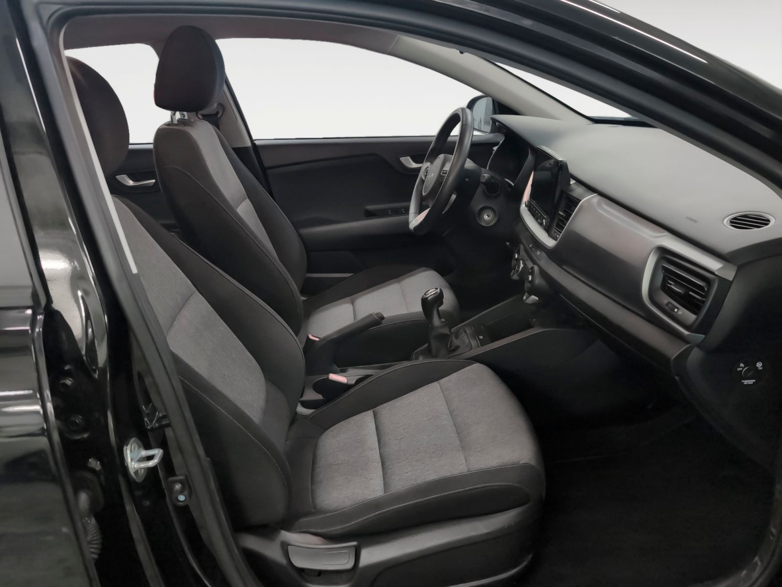 Kia Stonic 1.0 T-GDi MHEV iMT Concept - foto 13