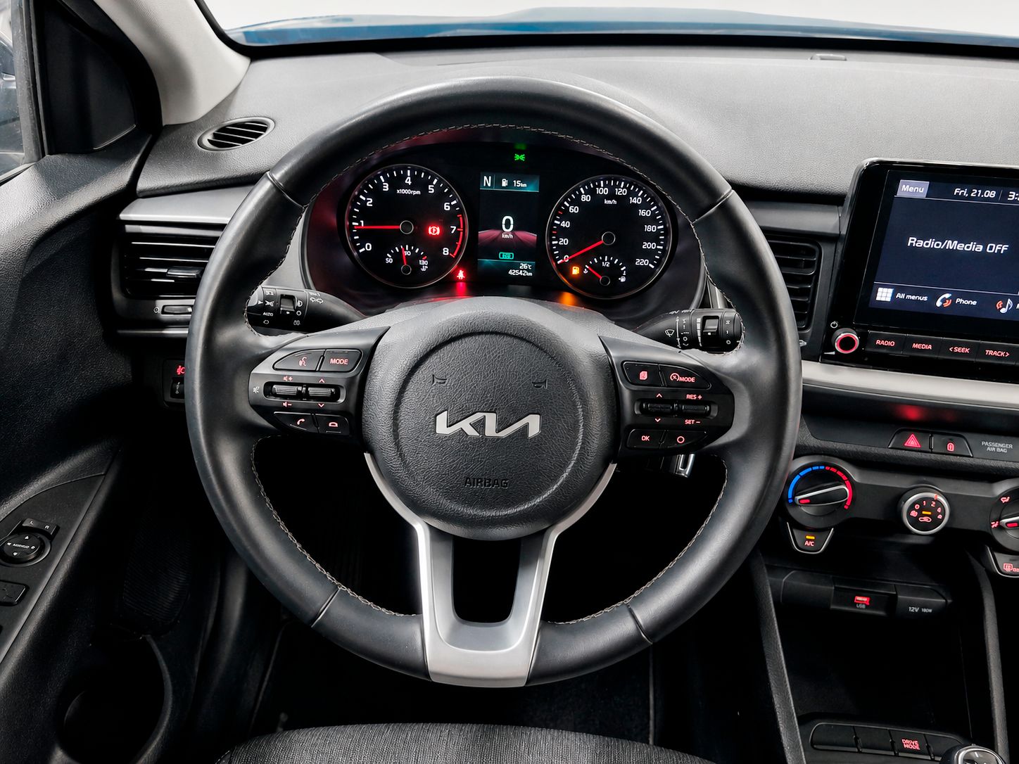 Kia Stonic 1.0 T-GDi MHEV iMT Concept - foto 10