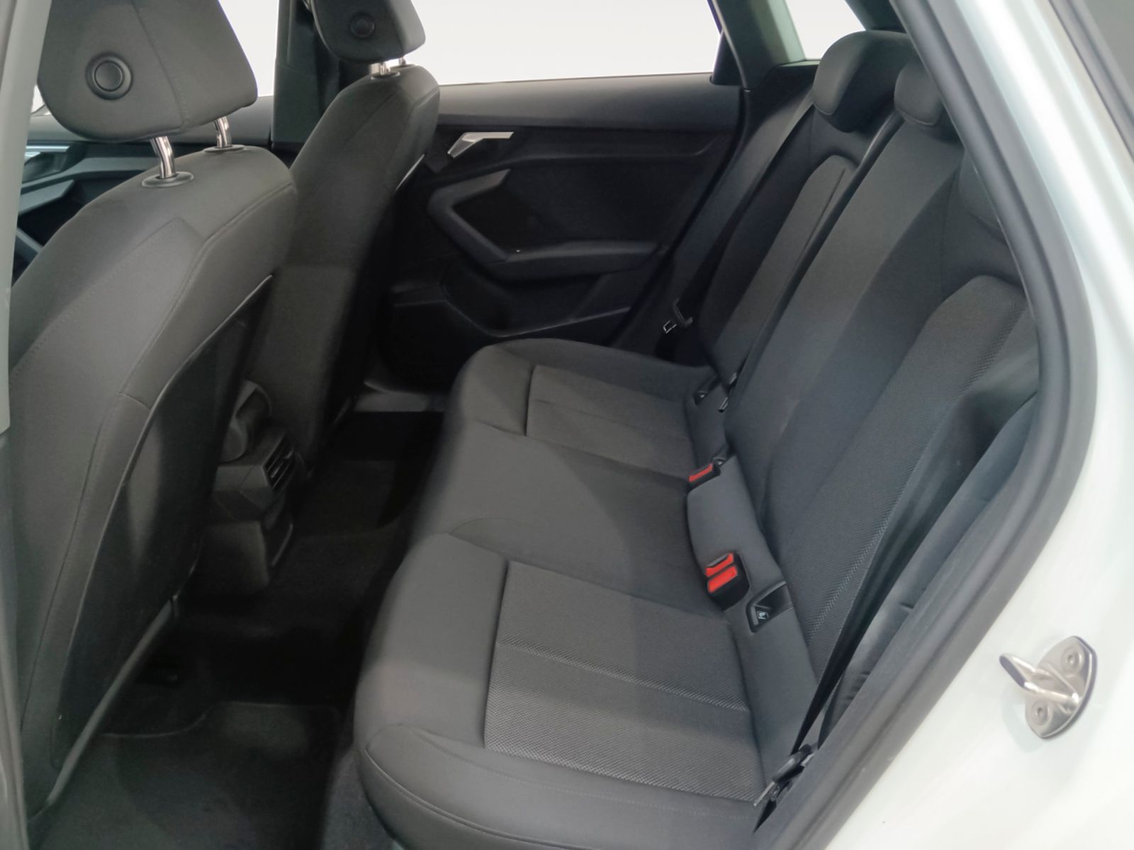 Audi A3 35 TDI S tronic - foto 12