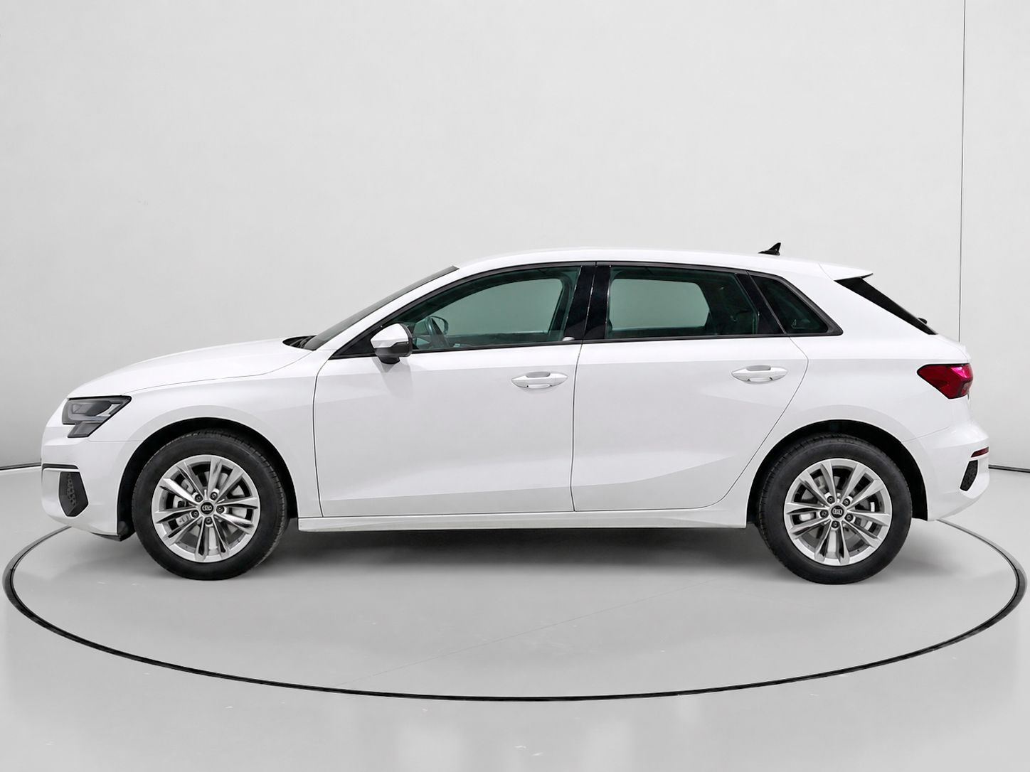 Audi A3 30 TDI S tronic - foto 6