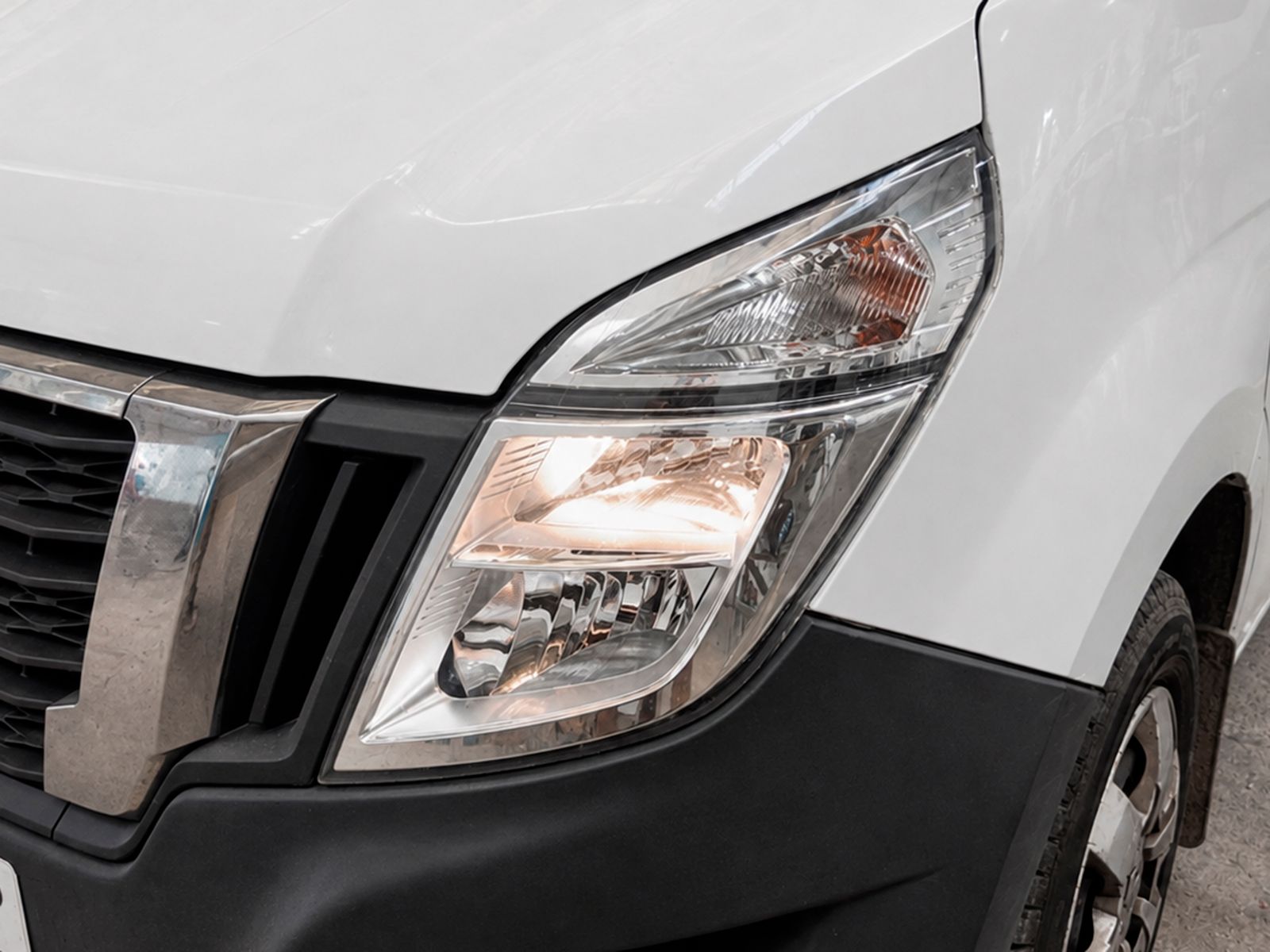 Nissan NV400 Furgon 2.3 dCi Optima L3H2 FWD - foto 21