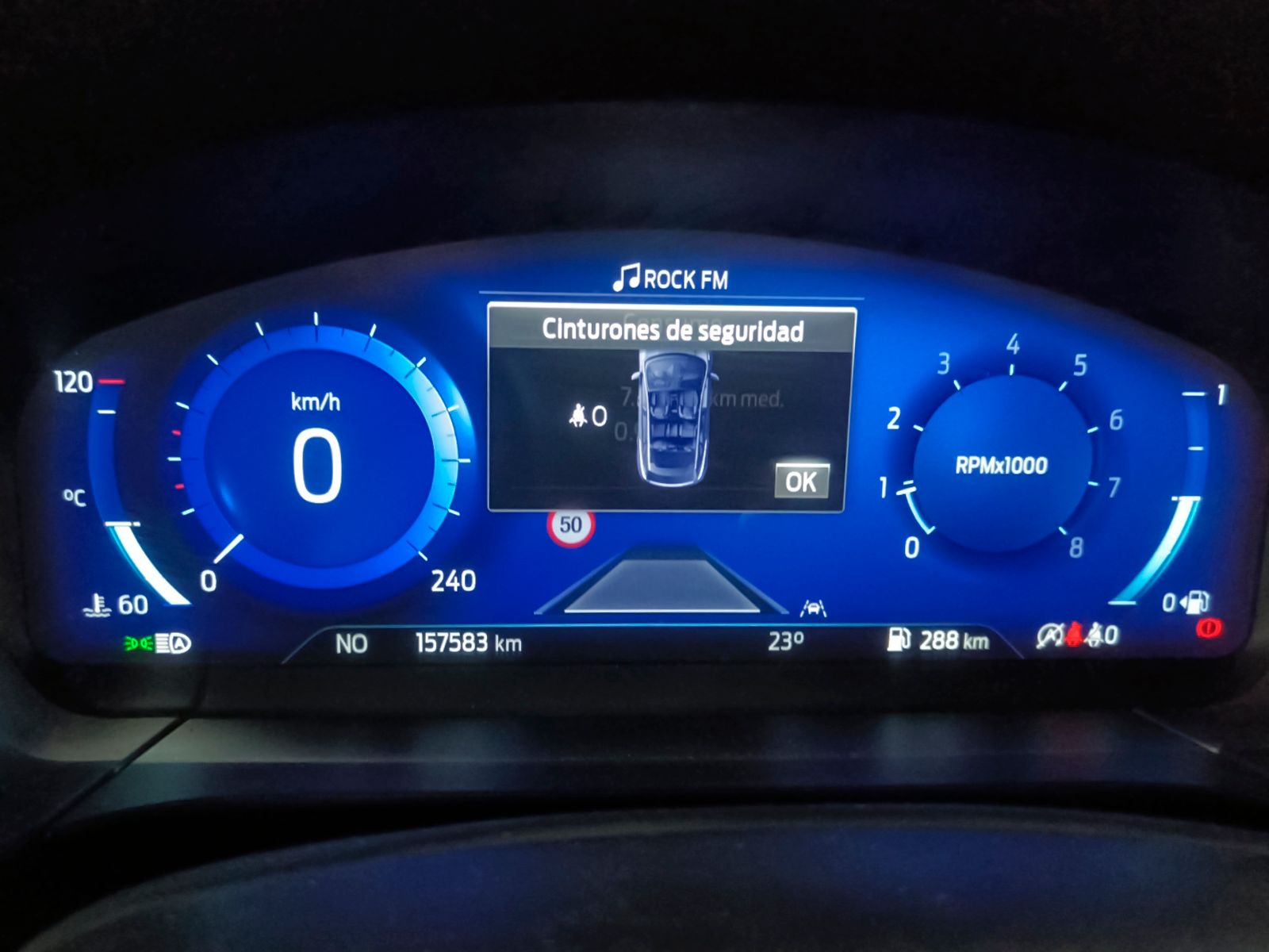 Ford Kuga 1.5T EcoBoost ST-Line X 4x2 - foto 16
