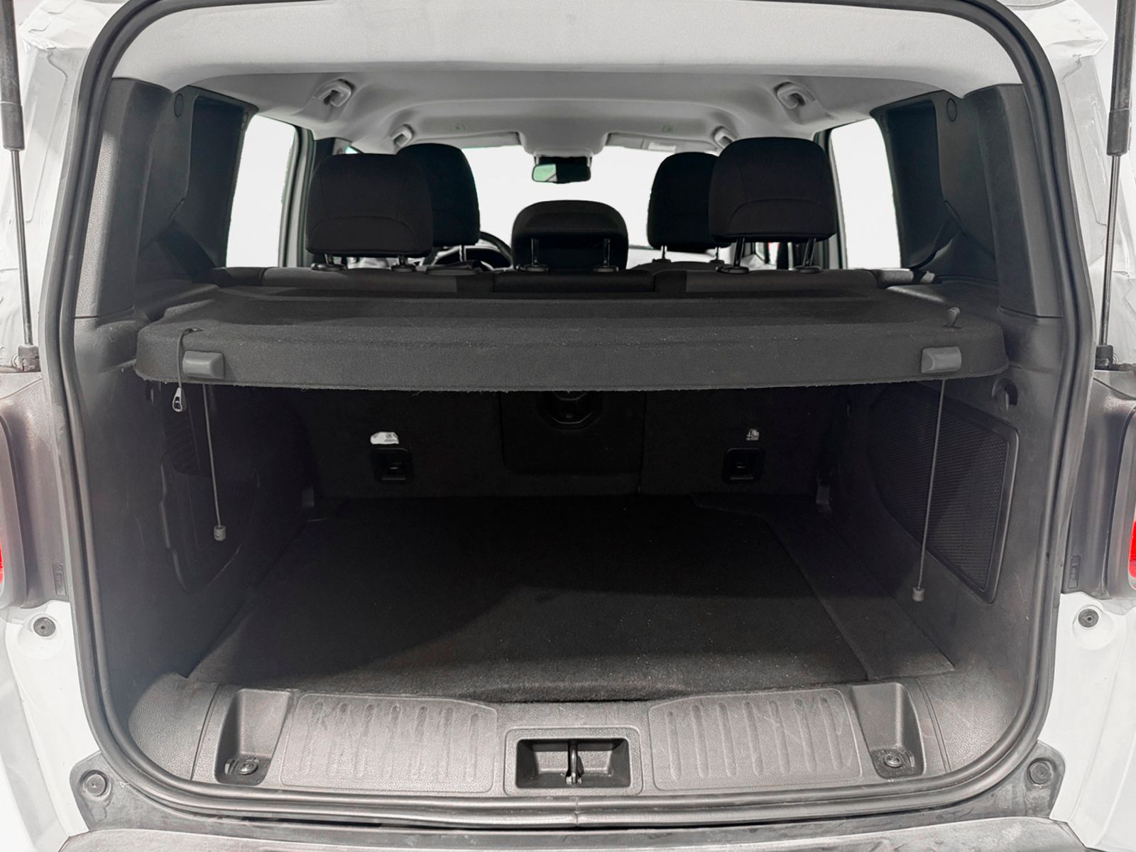 Jeep Renegade 1.3 PHEV Limited 4xe - foto 14