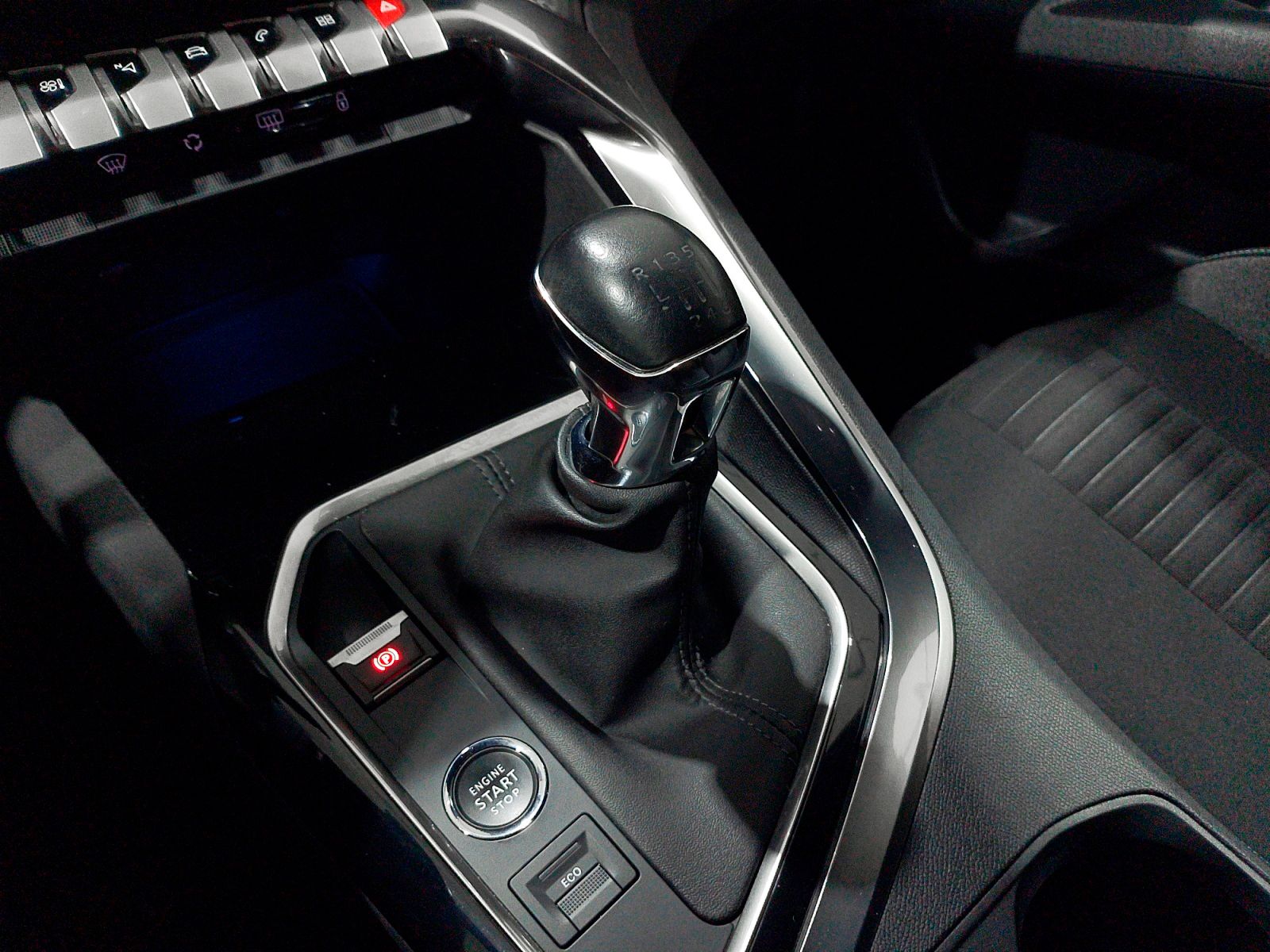 Peugeot 5008 PureTech 130 Active Pack - foto 16