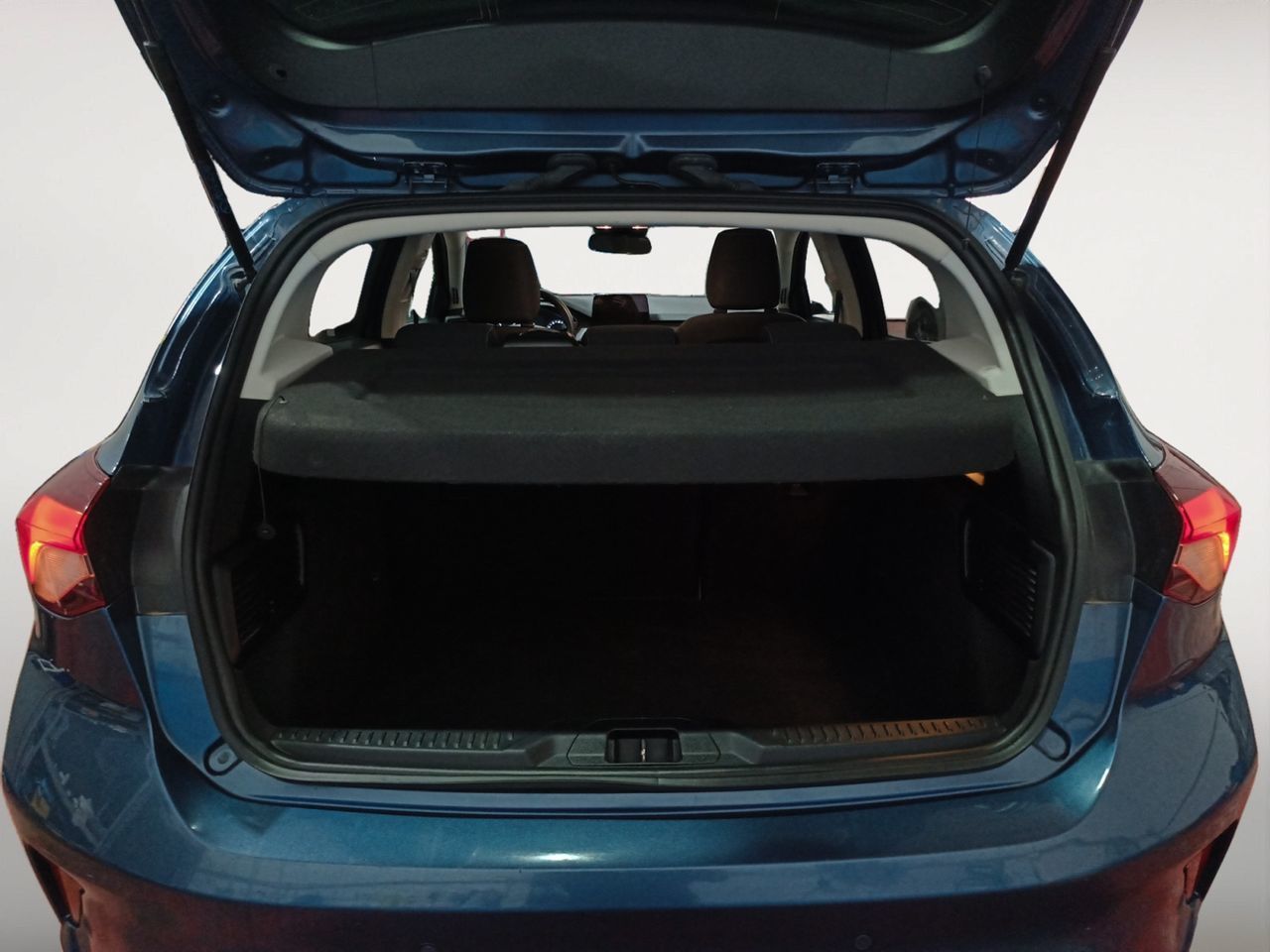 Ford Focus 1.5 EcoBlue Trend+ - foto 12