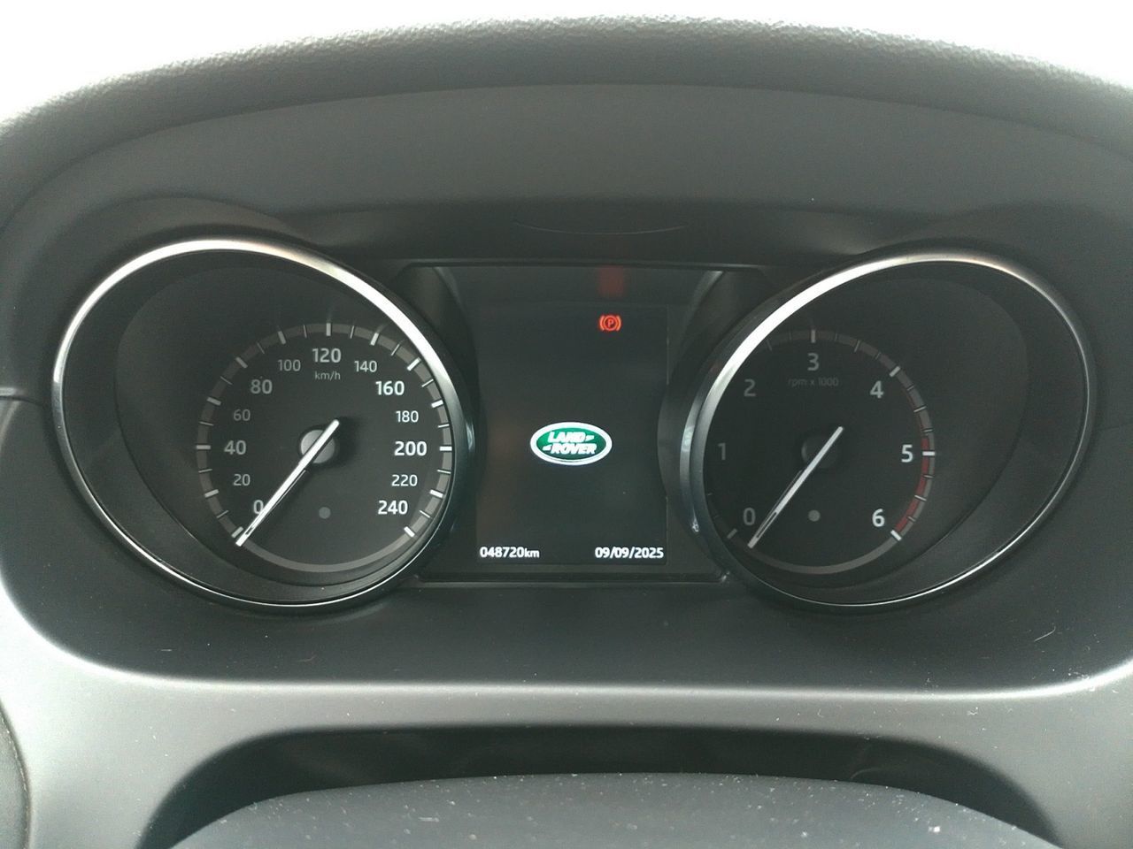 Land Rover Discovery Sport 2.0L eD4 Pure 4x2 - foto 14