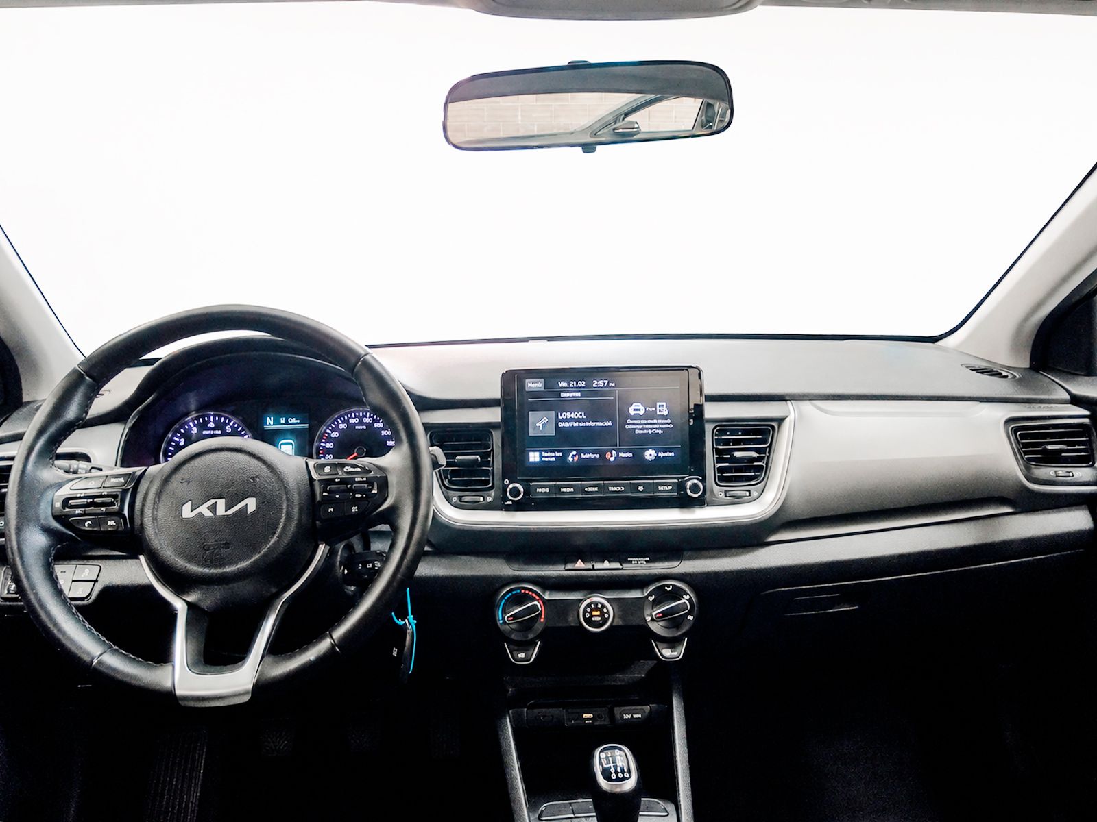 Kia Stonic 1.0 T-GDi MHEV Concept Plus - foto 9