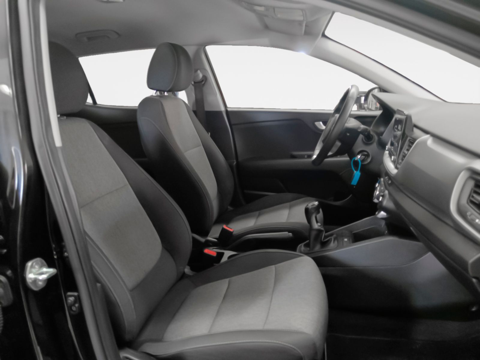Kia Stonic 1.0 T-GDi MHEV Concept Plus - foto 13