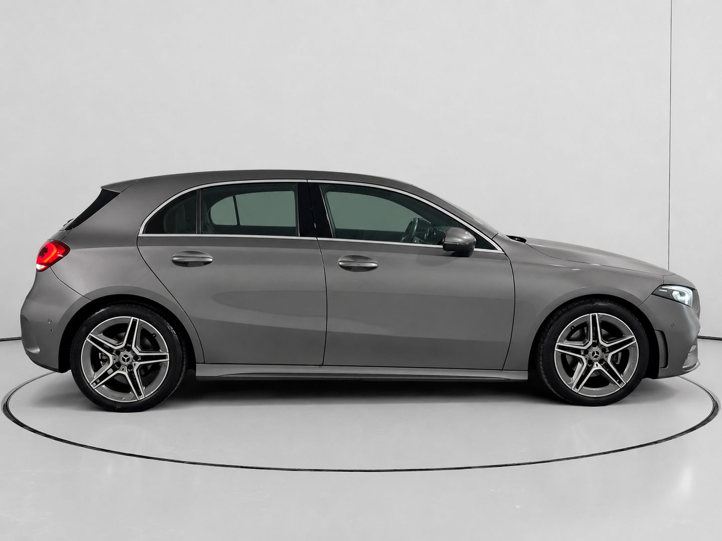 Mercedes-Benz Clase A 180 d - foto 2