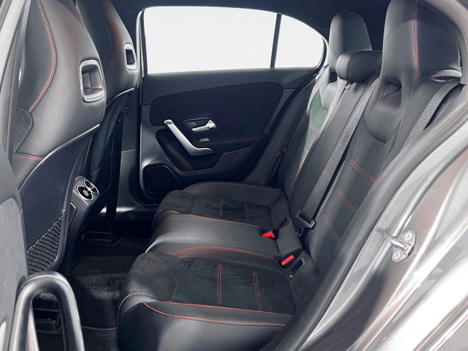 Mercedes-Benz Clase A 180 d - foto 12