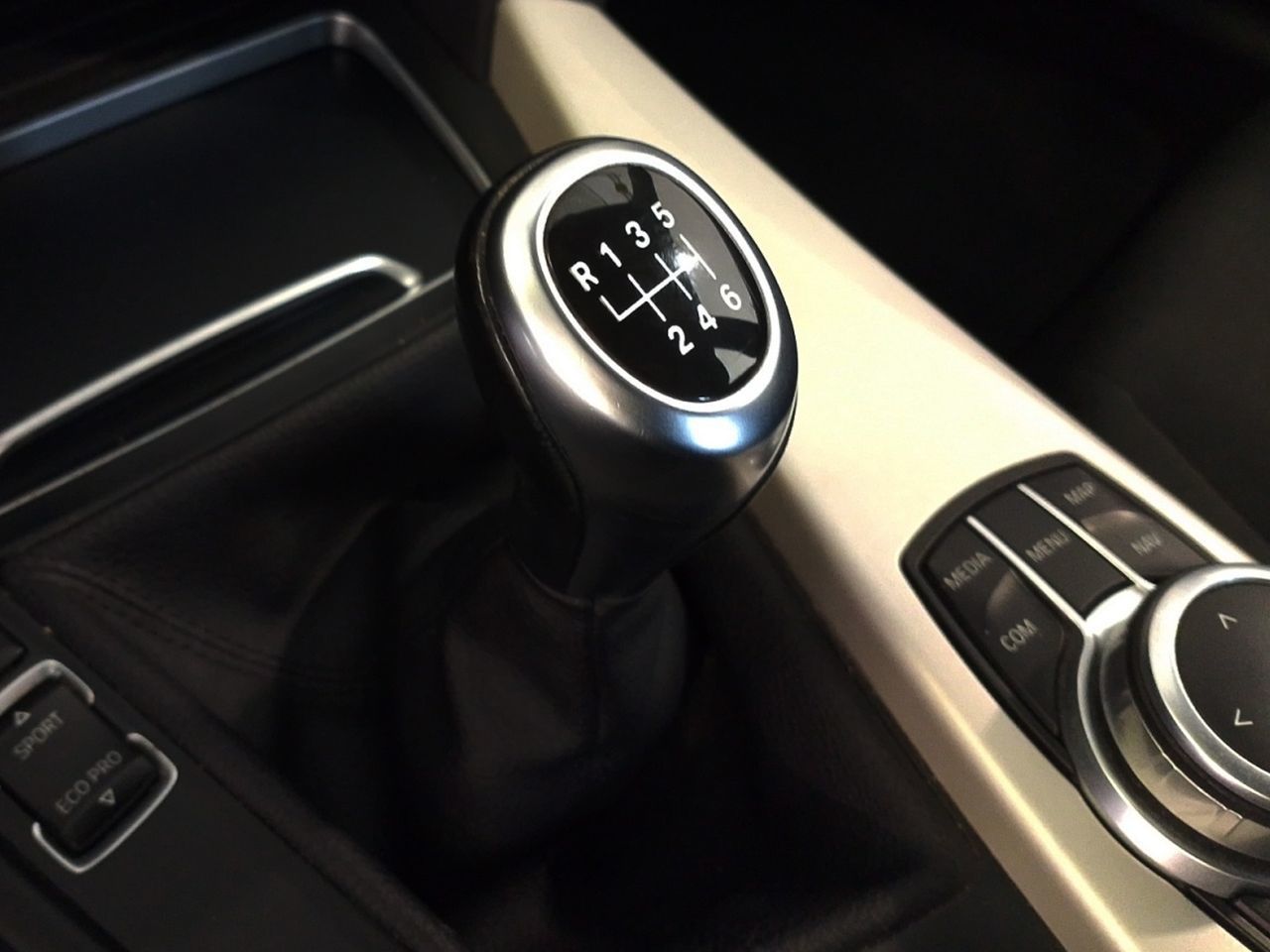 BMW Serie 3 320d Touring - foto 8