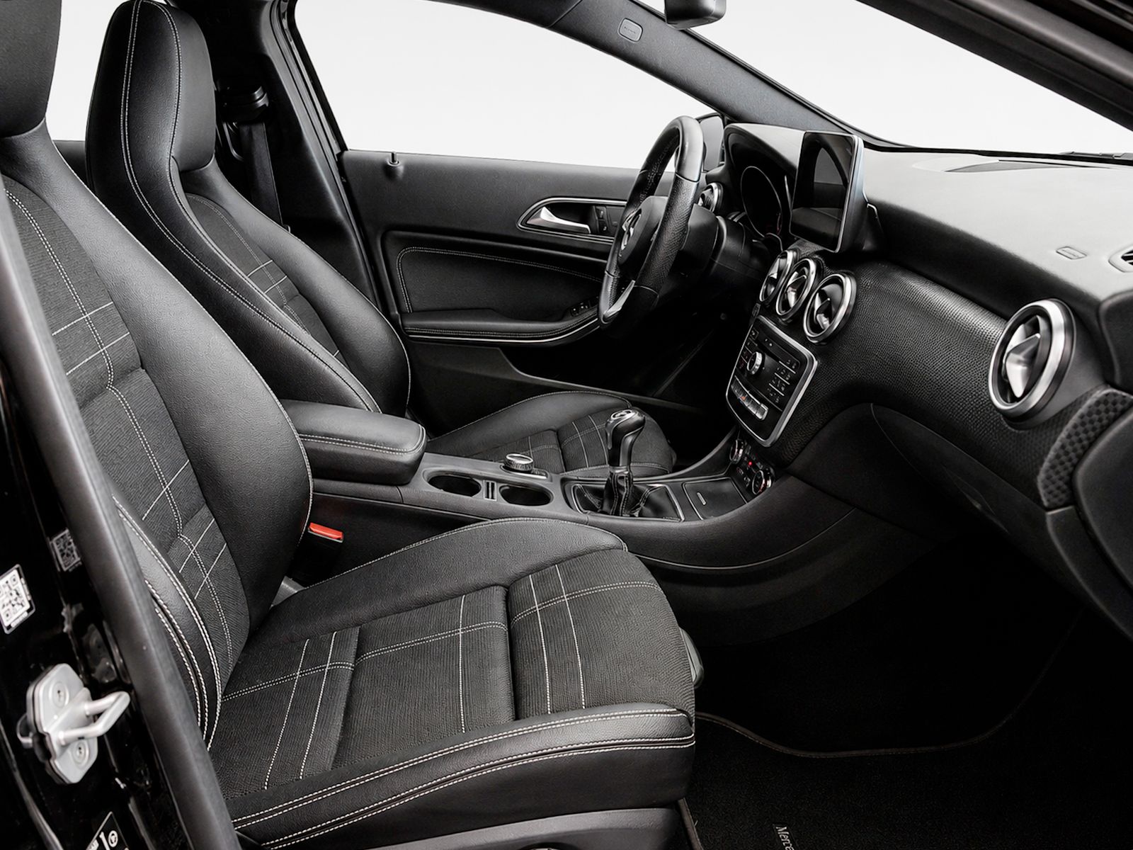 Mercedes-Benz Clase A 180 Urban - foto 14