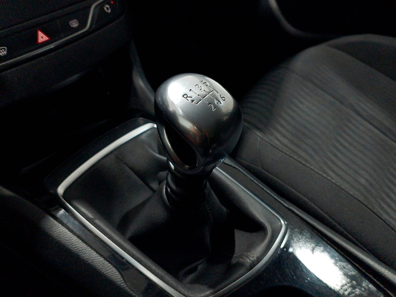 Peugeot 308 1.6 BlueHDi Business Line - foto 15
