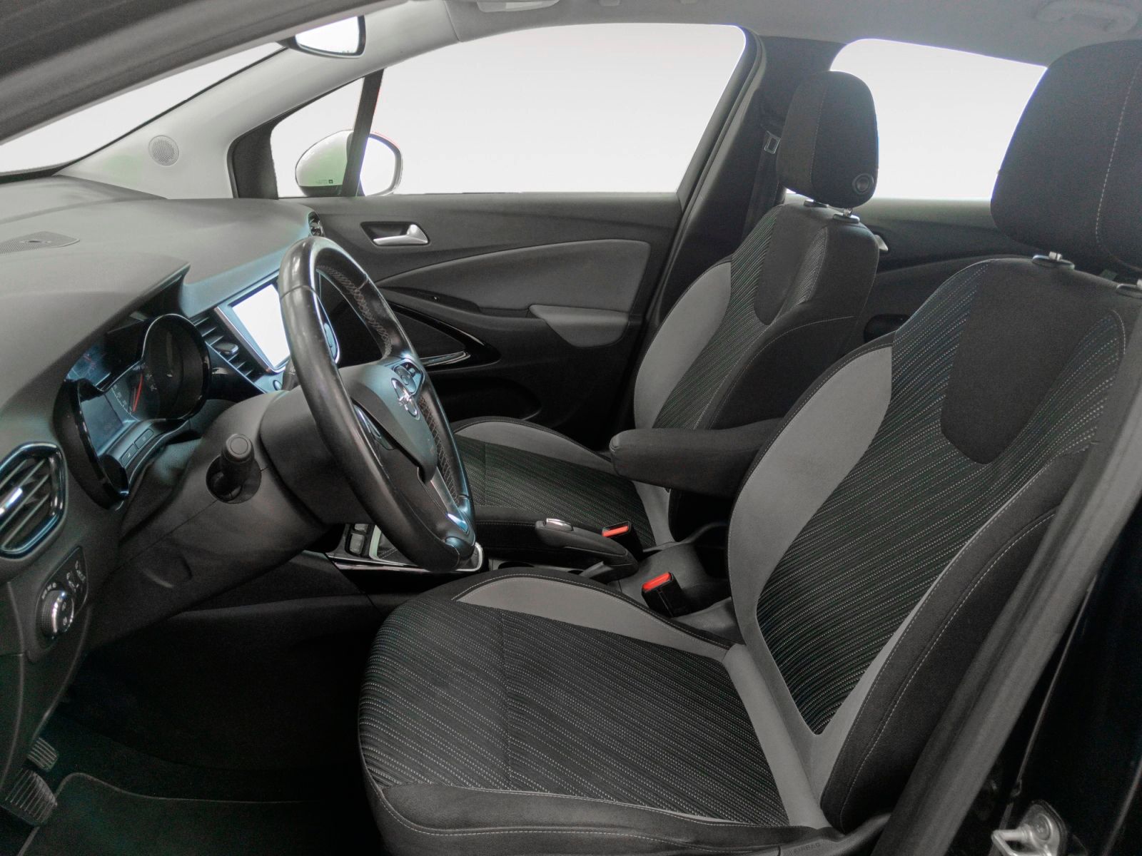 Opel Crossland 1.2 Design Line - foto 11