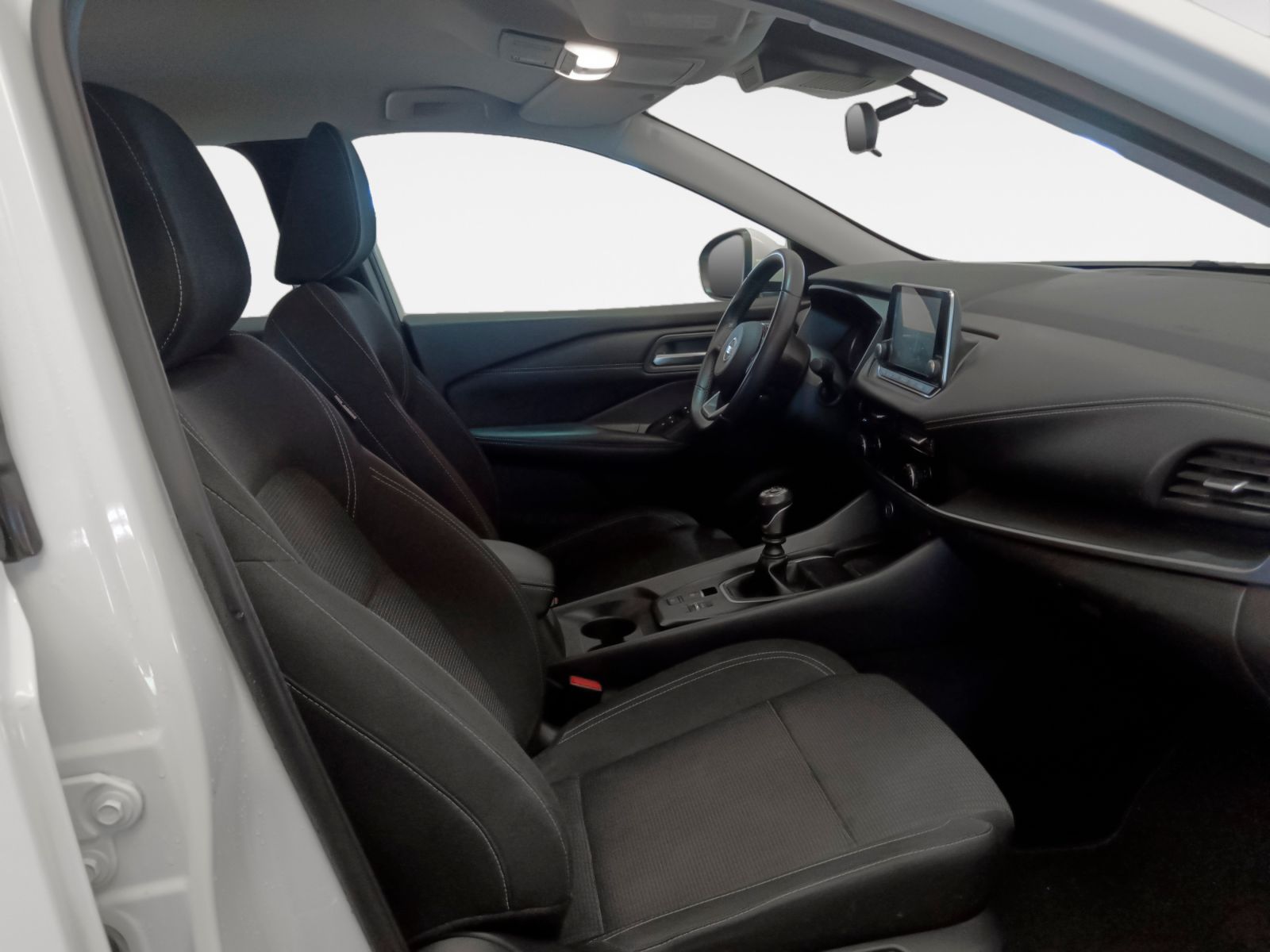 Nissan Qashqai DIG-T 140 mHEV Acenta 4x2 - foto 13