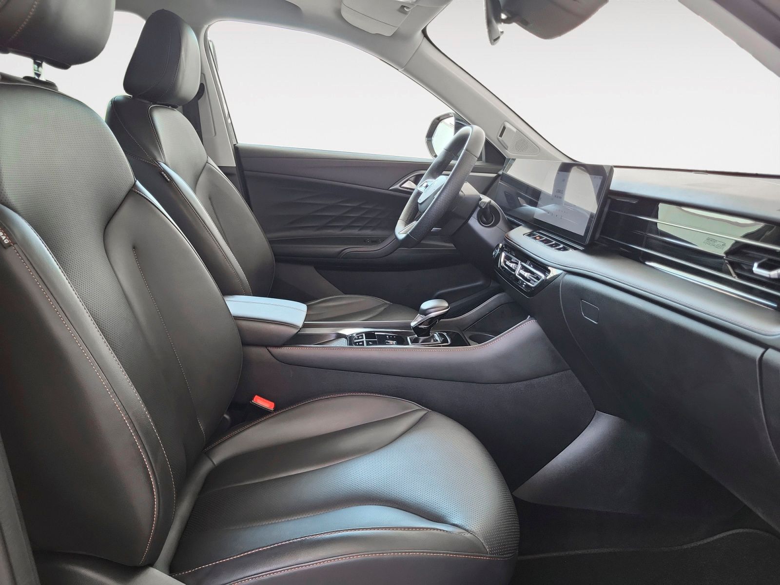 MG HS 1.5 T-GDi Luxury DCT - foto 14