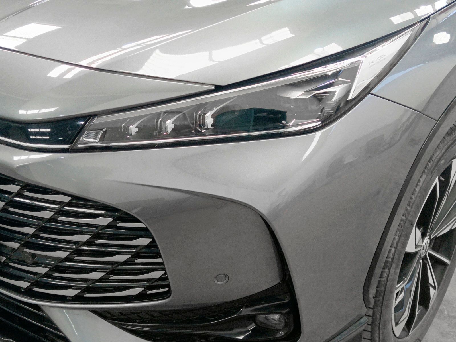 MG HS 1.5 T-GDi Luxury DCT - foto 25