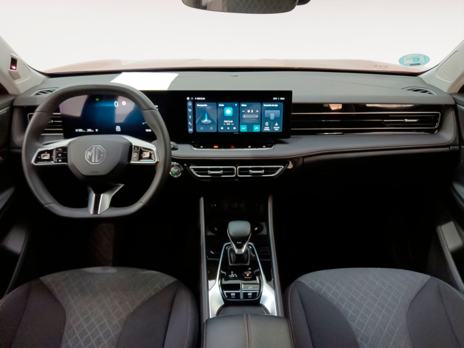 MG HS 1.5 T-GDi Comfort DCT - foto 9