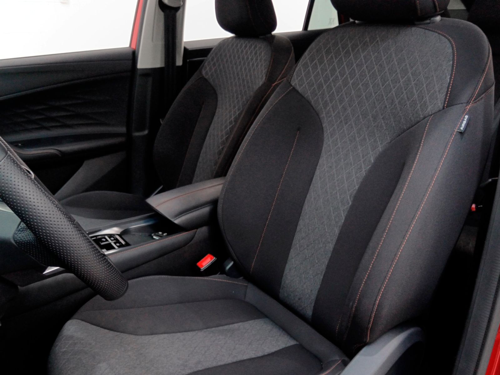 MG HS 1.5 T-GDi Comfort DCT - foto 23
