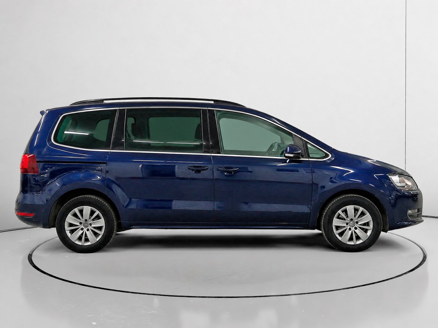 Volkswagen Sharan Advance 1.4 TSI DSG - foto 2