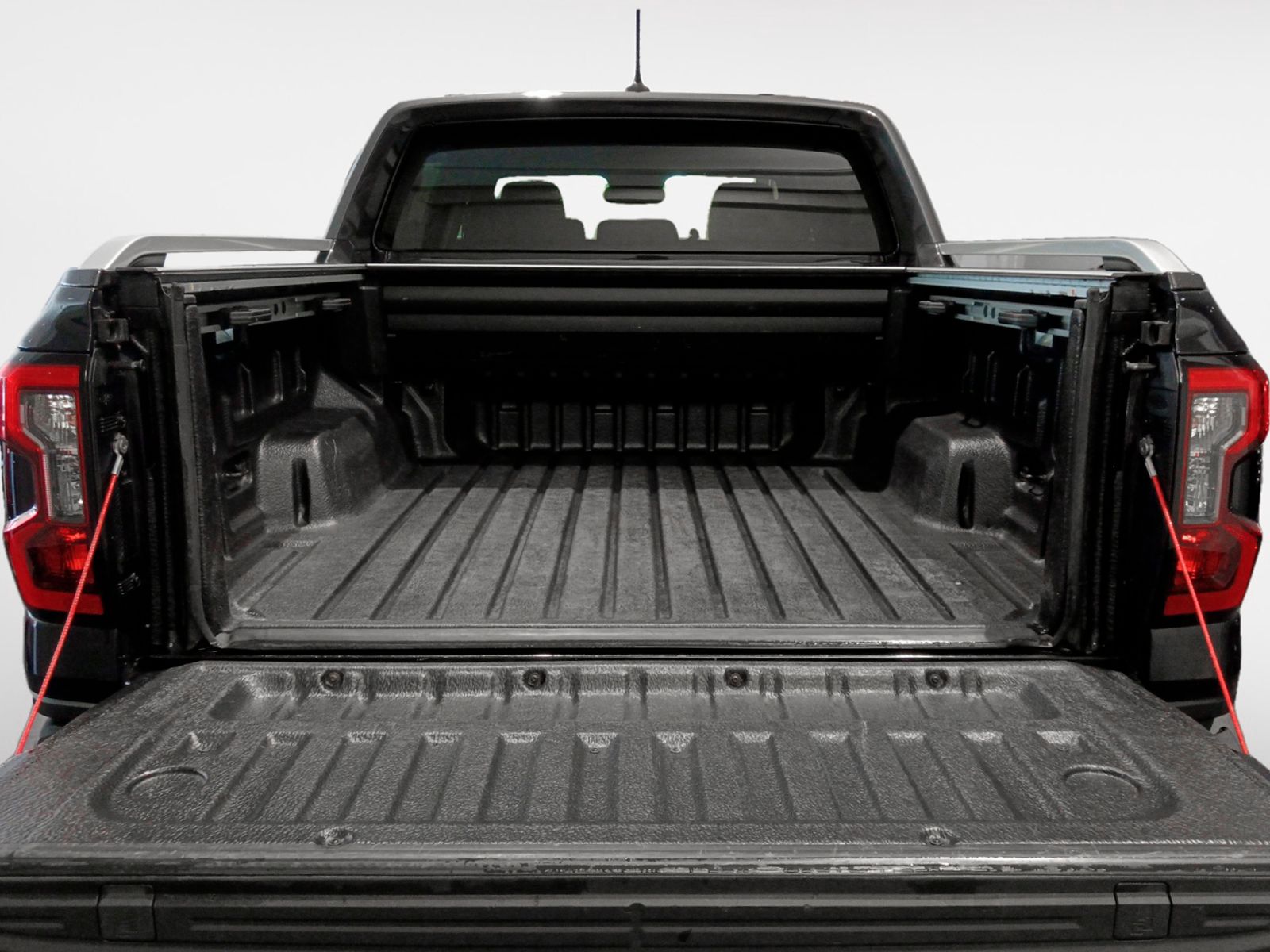 Ford Ranger Pickup 3.0 EcoBlue Doble Cabina Wildtrack e-AWD - foto 14