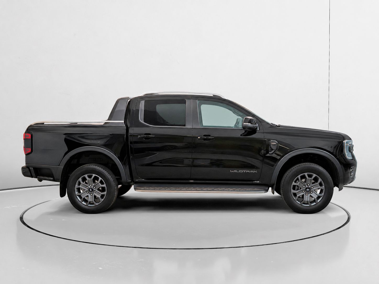 Ford Ranger Pickup 3.0 EcoBlue Doble Cabina Wildtrack e-AWD - foto 2