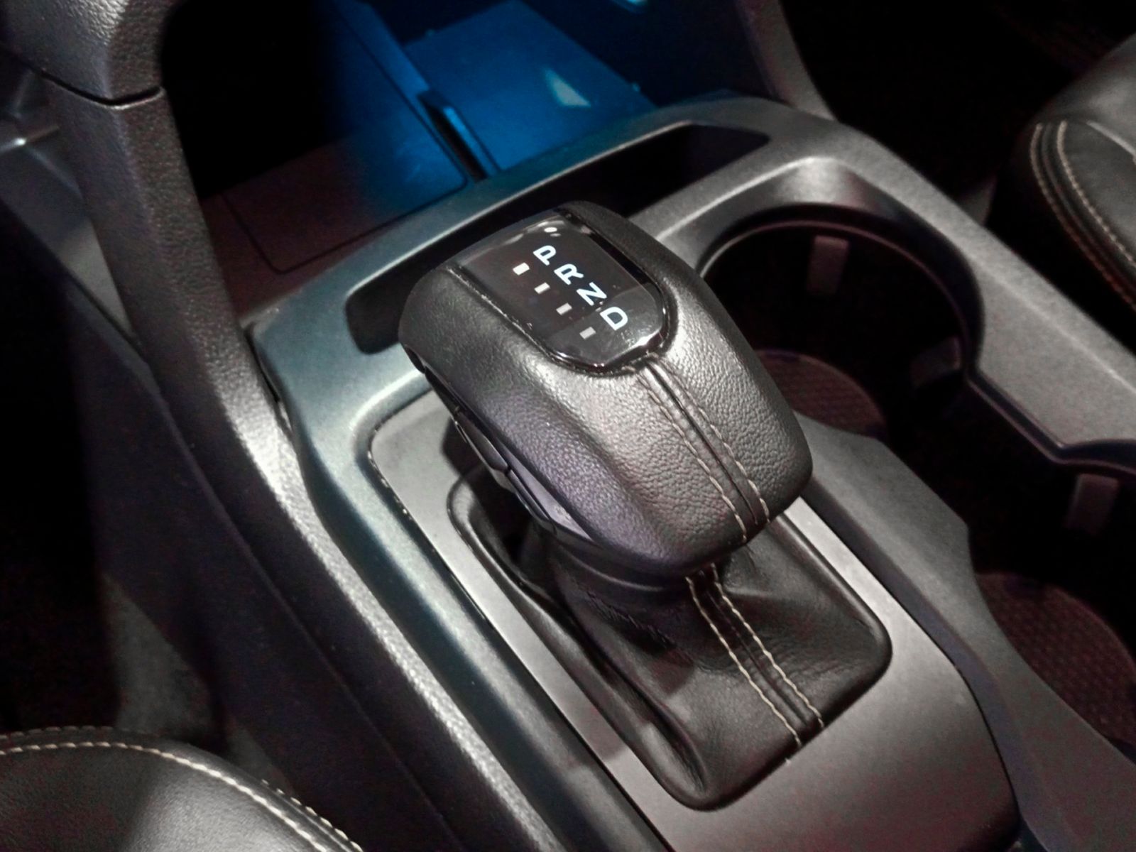 Ford Ranger Pickup 3.0 EcoBlue Doble Cabina Wildtrack e-AWD - foto 15
