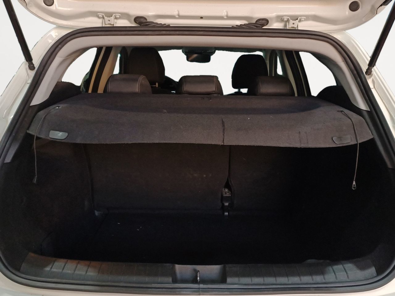 Fiat Tipo 1.5 Hybrid Cross DCT - foto 11