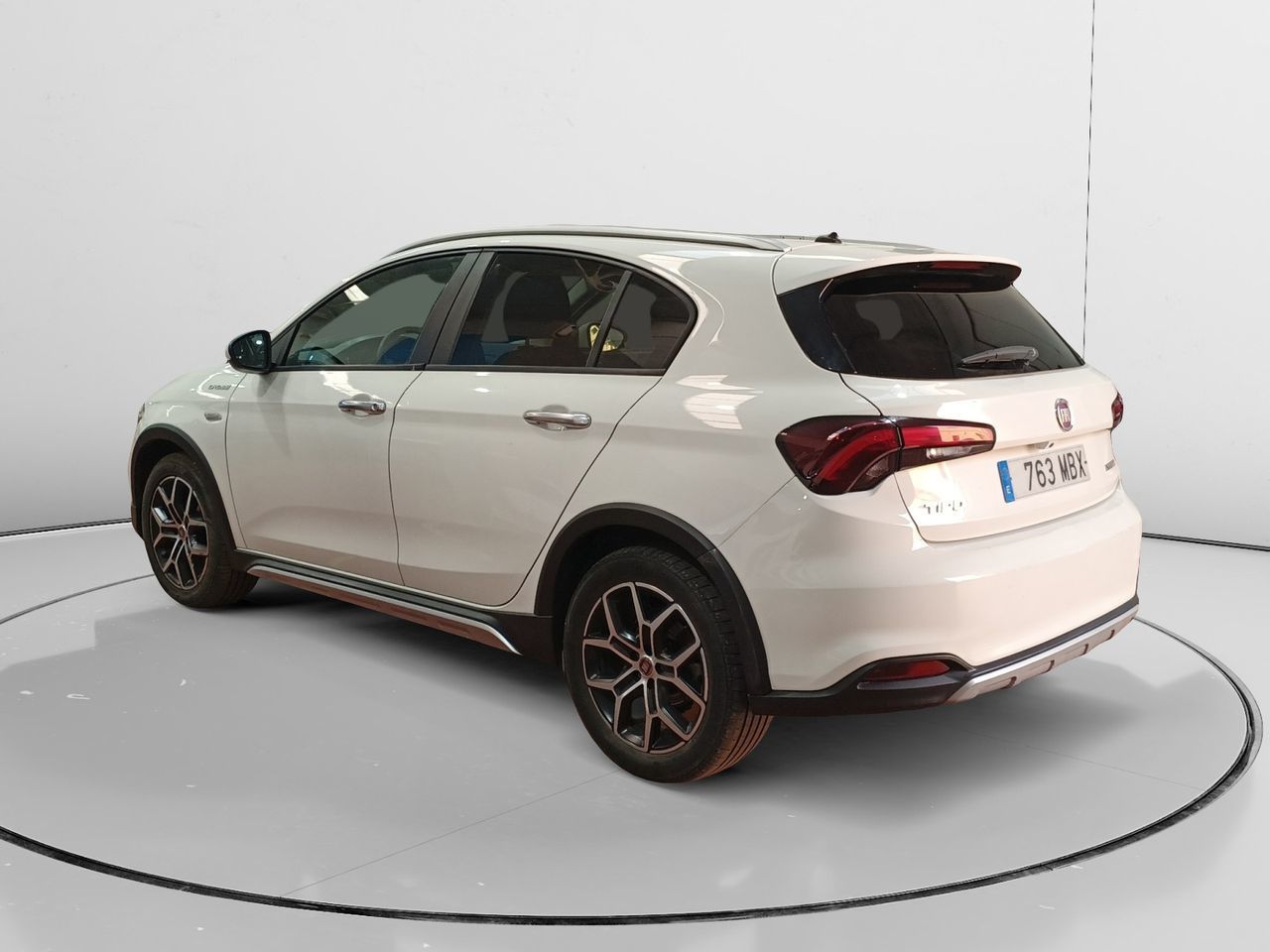 Fiat Tipo 1.5 Hybrid Cross DCT - foto 4