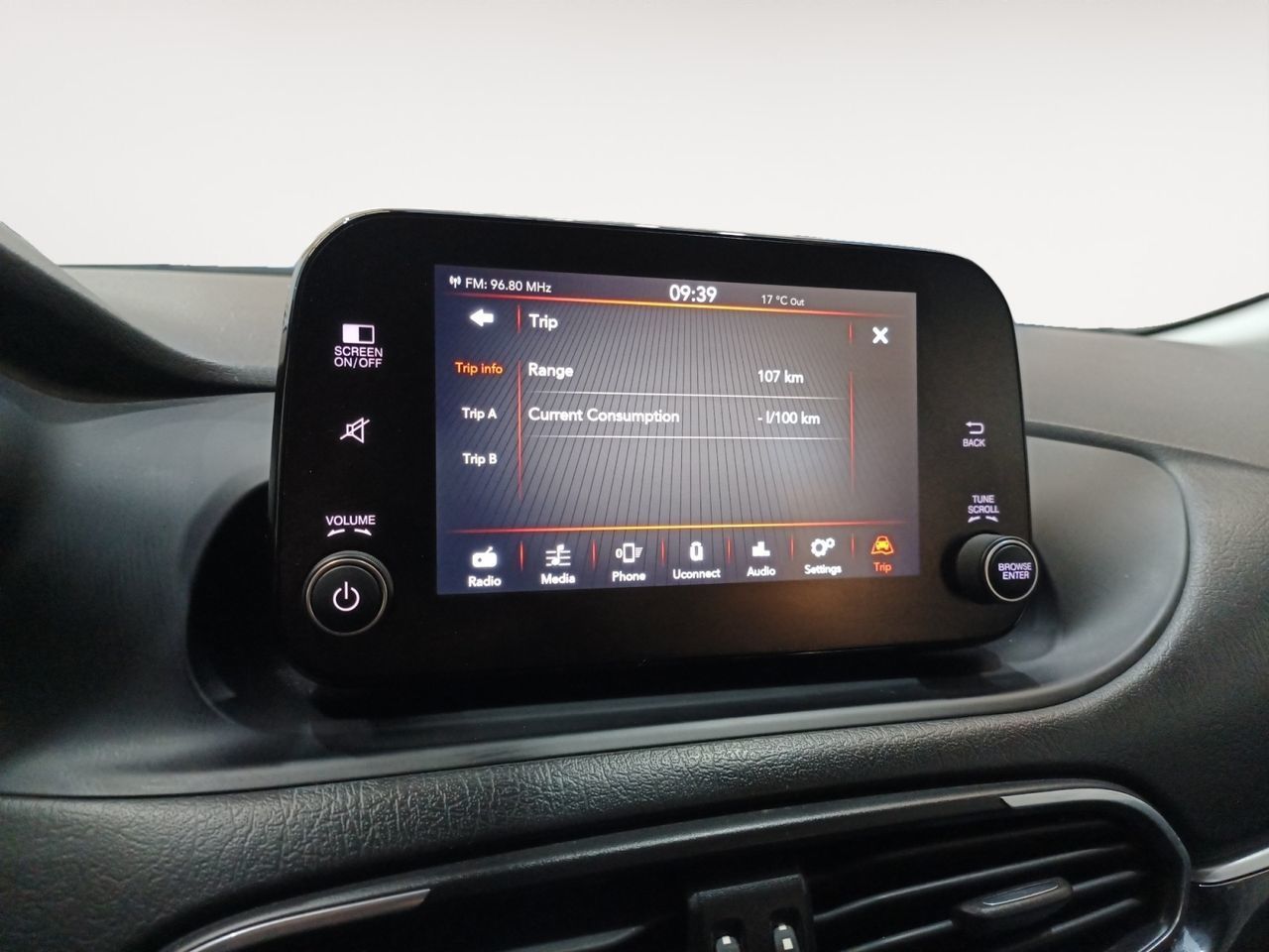 Fiat Tipo 1.5 Hybrid Cross DCT - foto 15