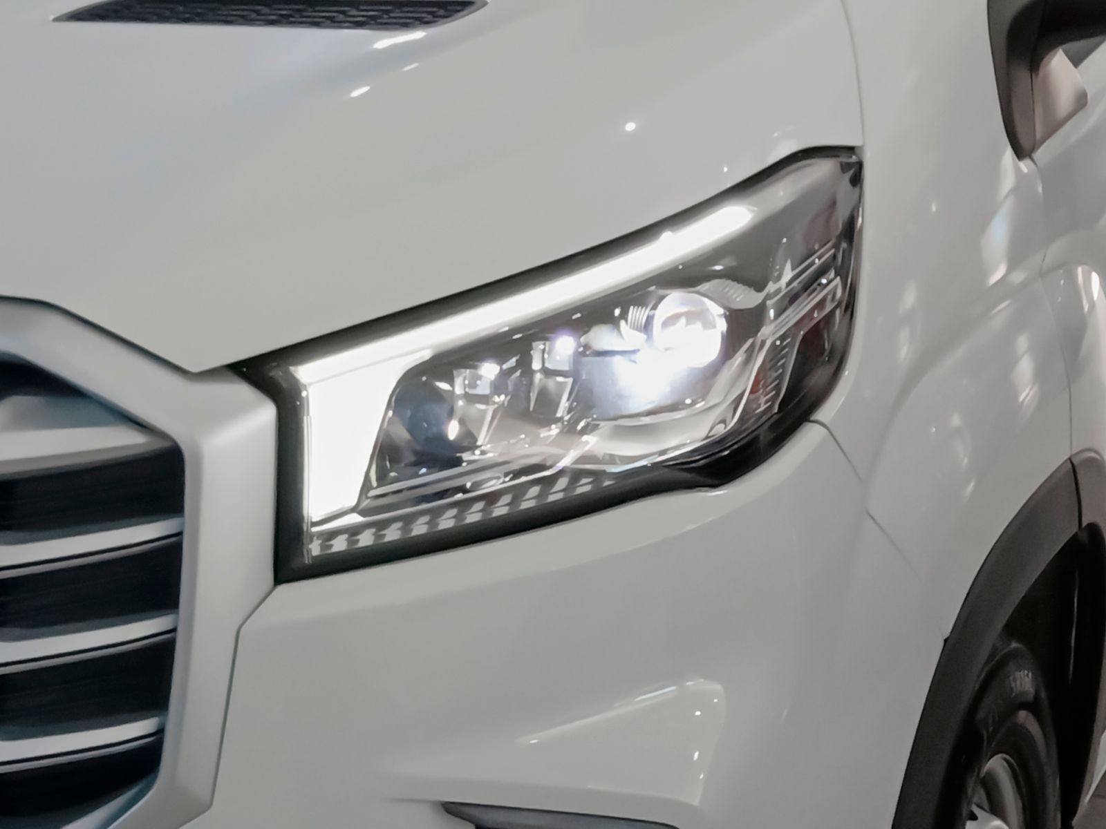 MAXUS Deliver 9 2.0D L3H2 Comfort RWD - foto 25