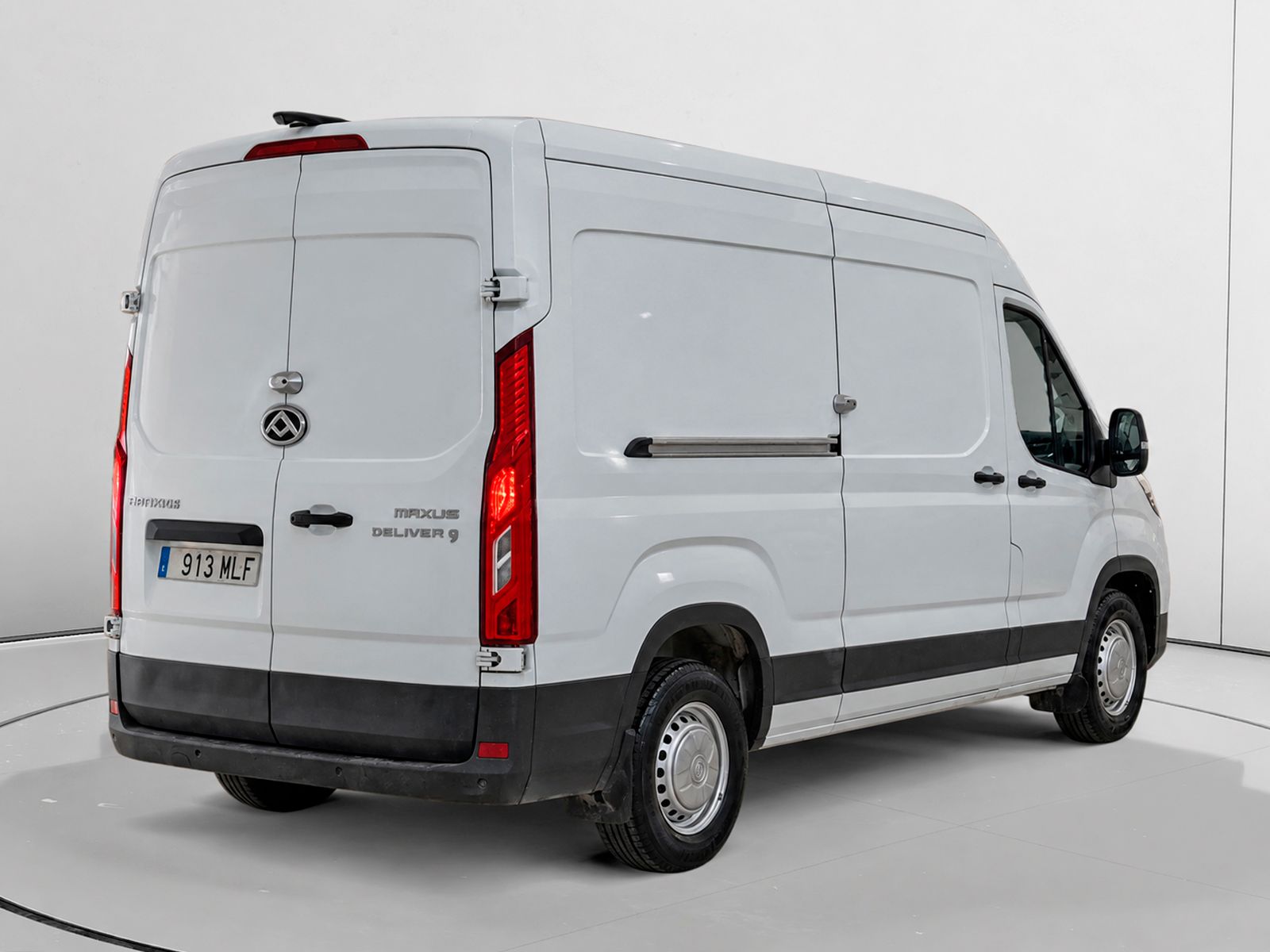 MAXUS Deliver 9 2.0D L3H2 Comfort RWD - foto 3