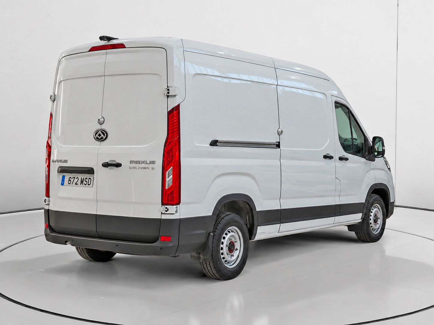 MAXUS Deliver 9 2.0D L3H2 Comfort RWD - foto 3