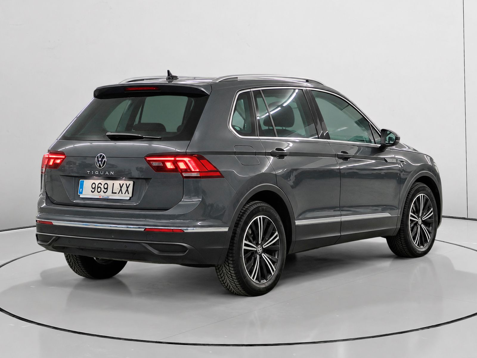 Volkswagen Tiguan Life 2.0 TDI DSG - foto 3