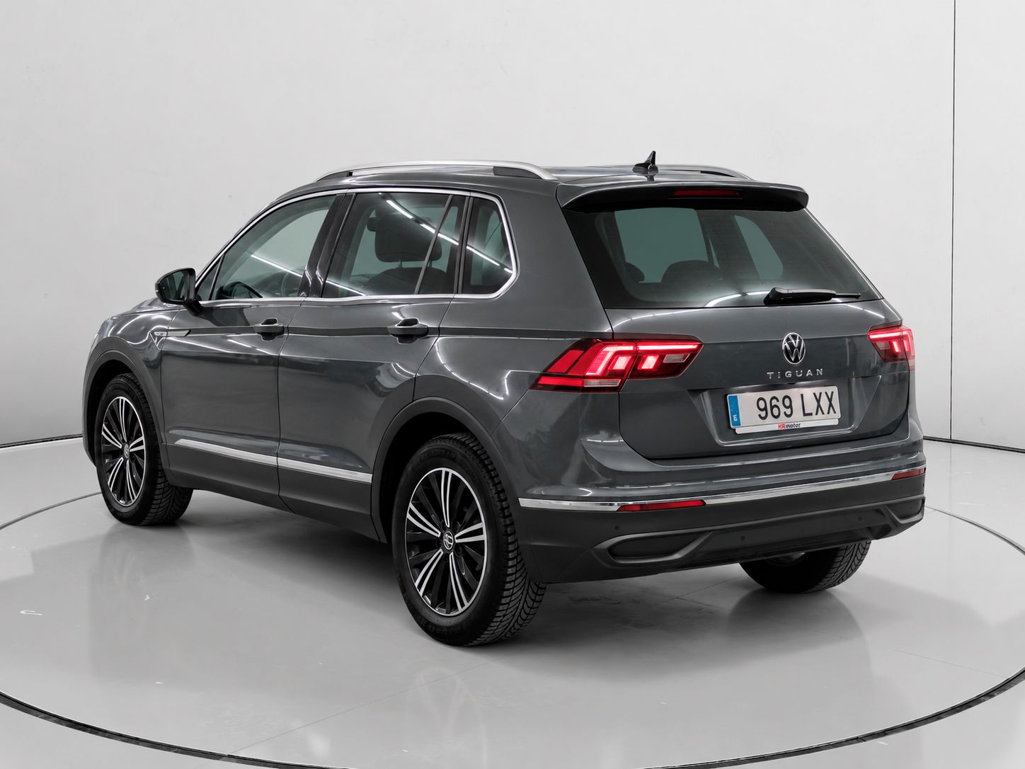 Volkswagen Tiguan Life 2.0 TDI DSG - foto 5