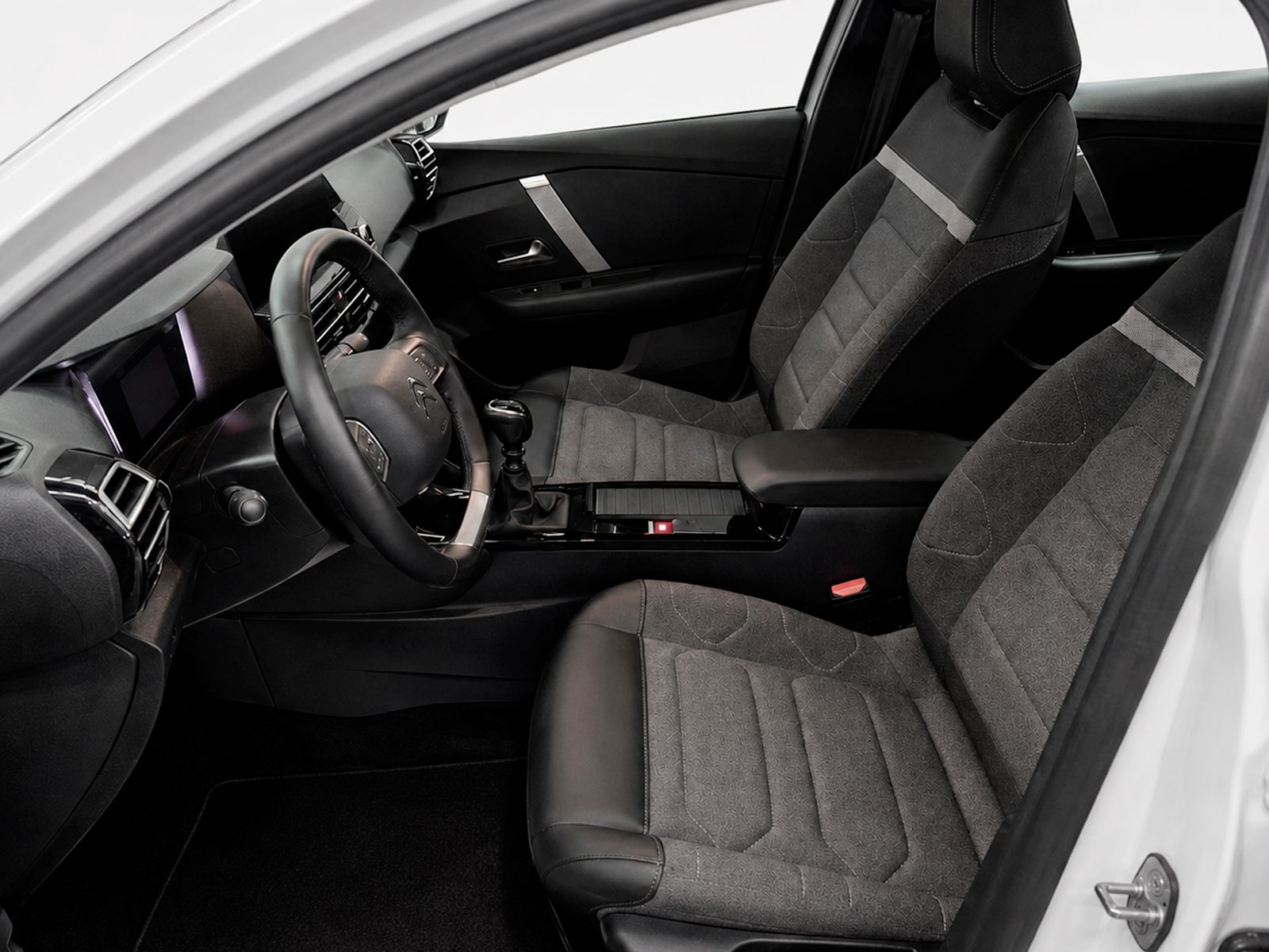 Citroën C4 PureTech 130 Plus EAT8 - foto 11