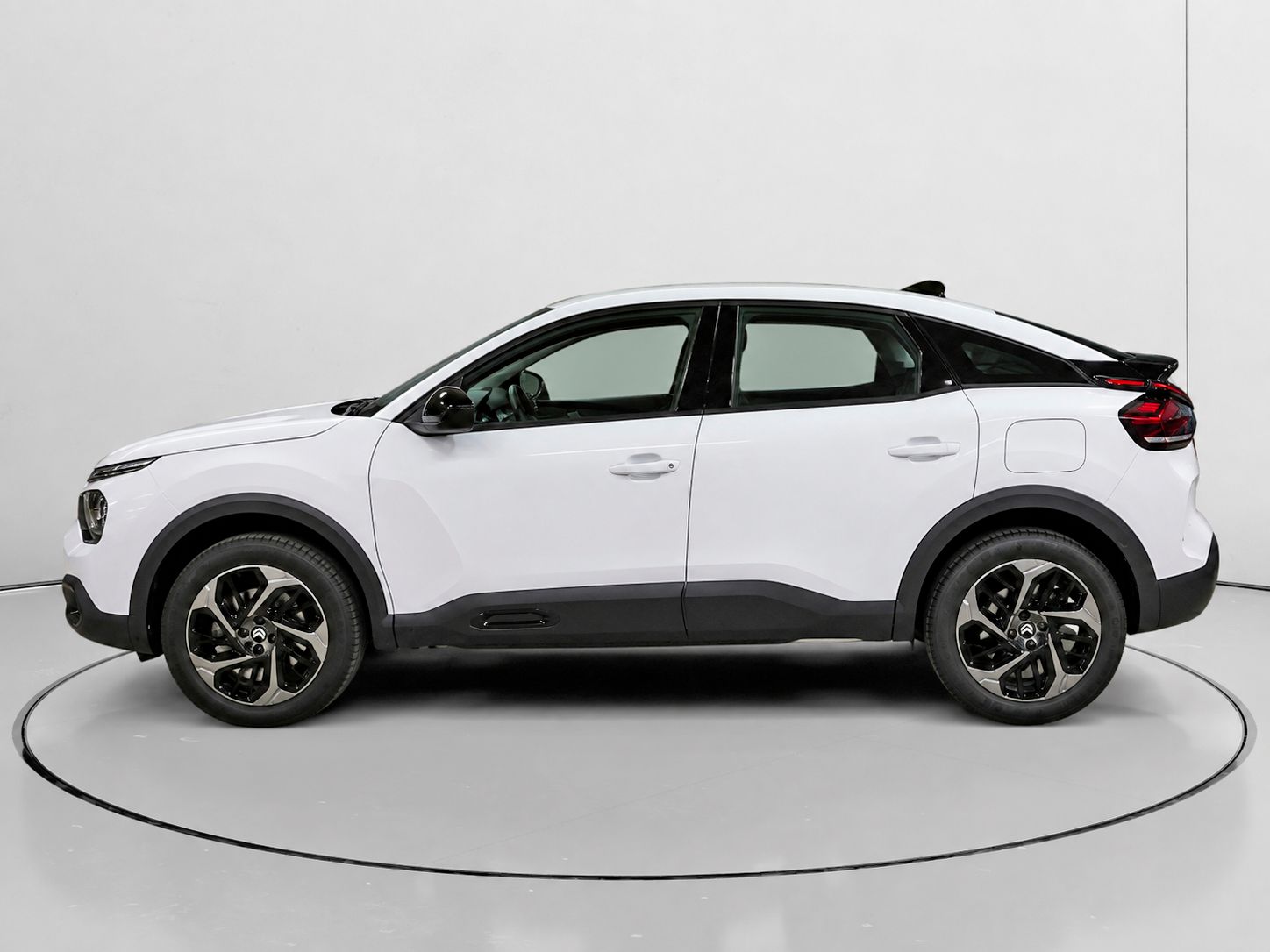 Citroën C4 PureTech 130 Plus EAT8 - foto 6
