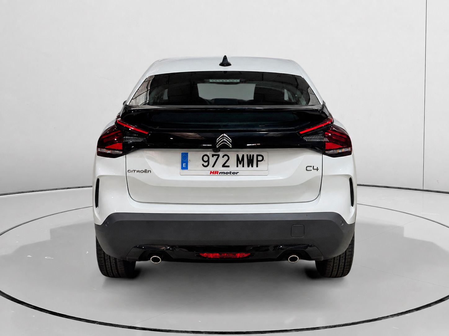 Citroën C4 PureTech 130 Plus EAT8 - foto 4
